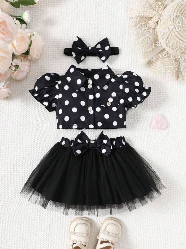 Adorable Polka Dot Puff Sleeve Baby Girl Outfit with Tulle Skirt & Matching Headband – 3 Colors