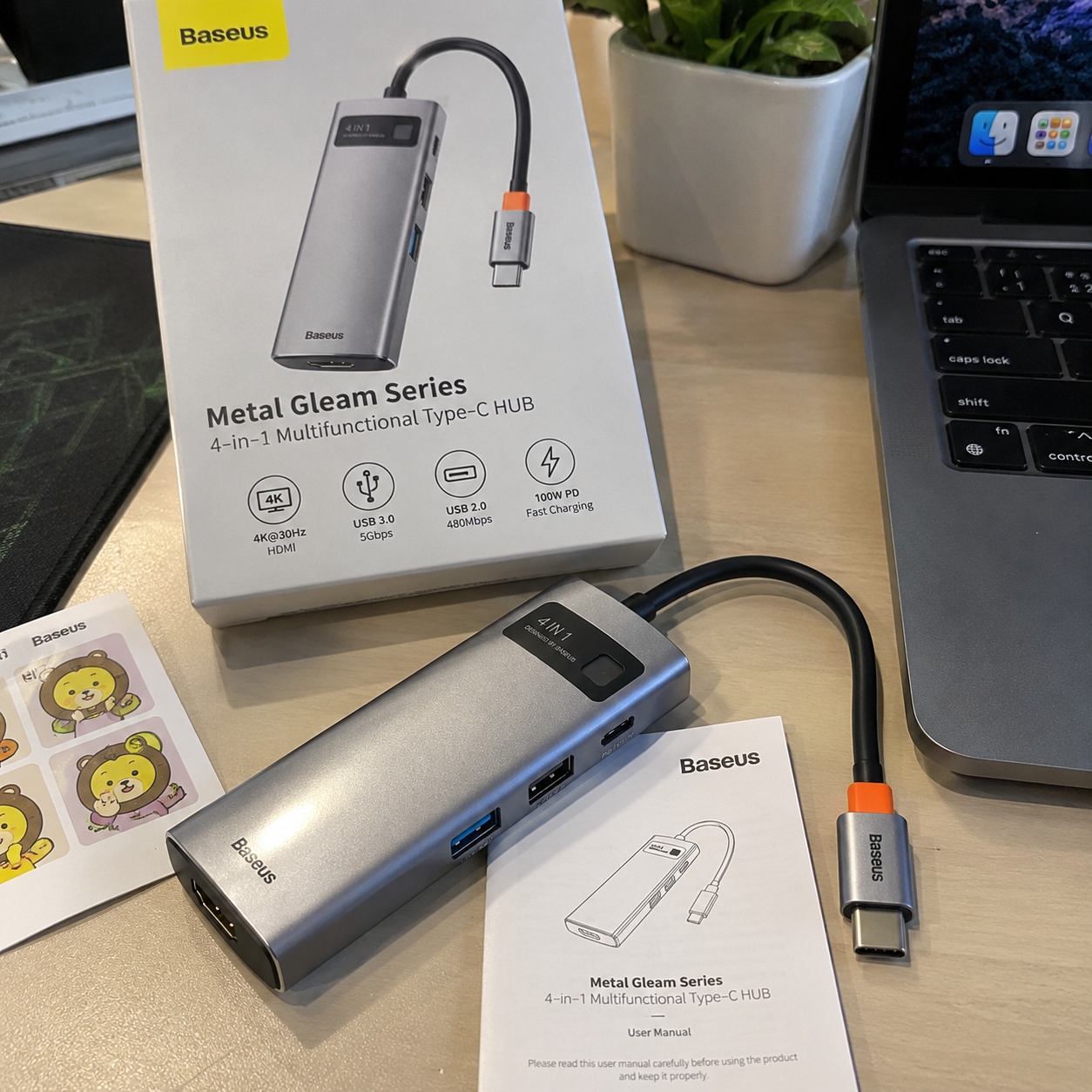 BASEUS METAL GLEAM SERIES 4 IN 1 MULTIFUNCTIONAL TYPE-C HUB DOCKING STATION GREY_img_3