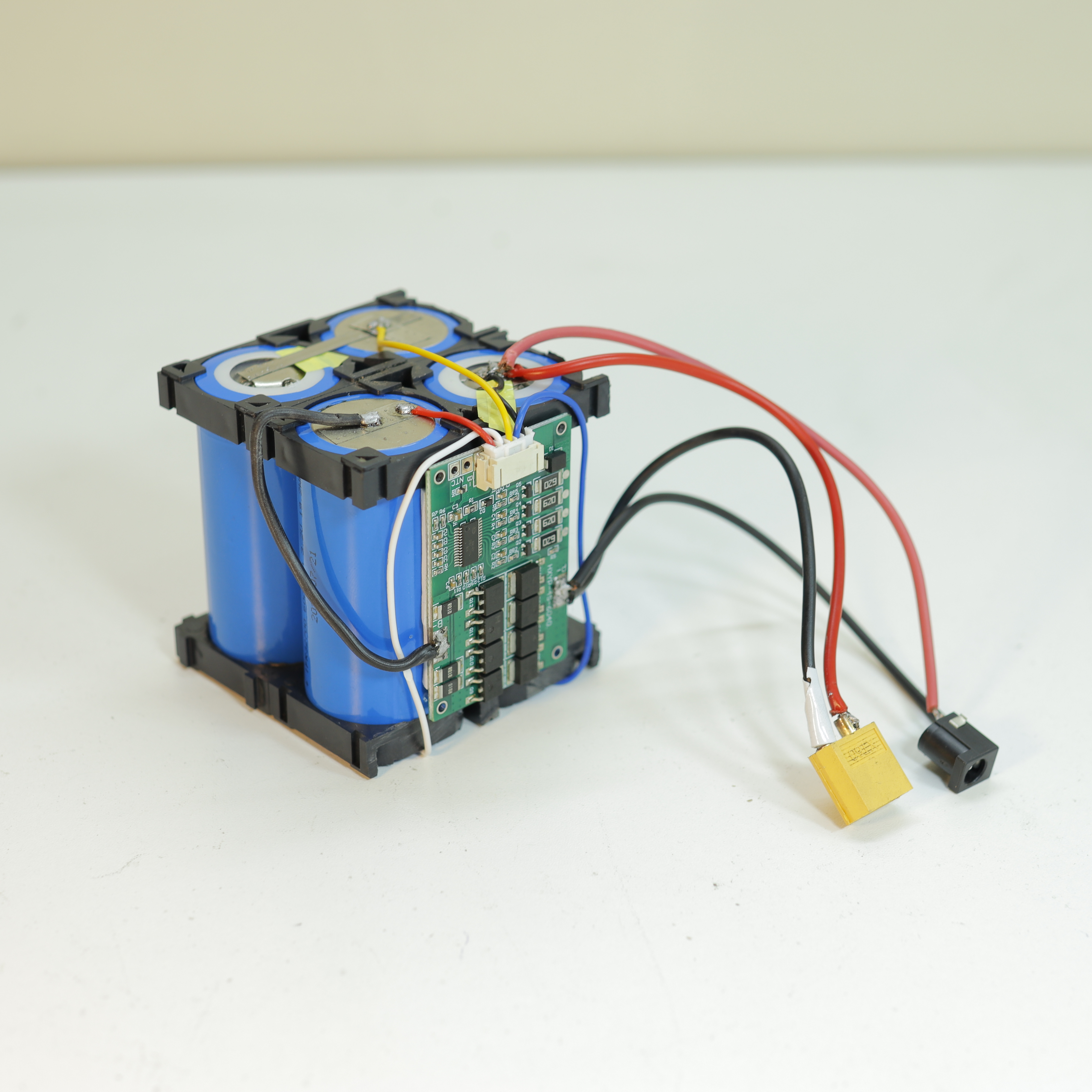 12V 6Amp LifePO4 Battery Pack