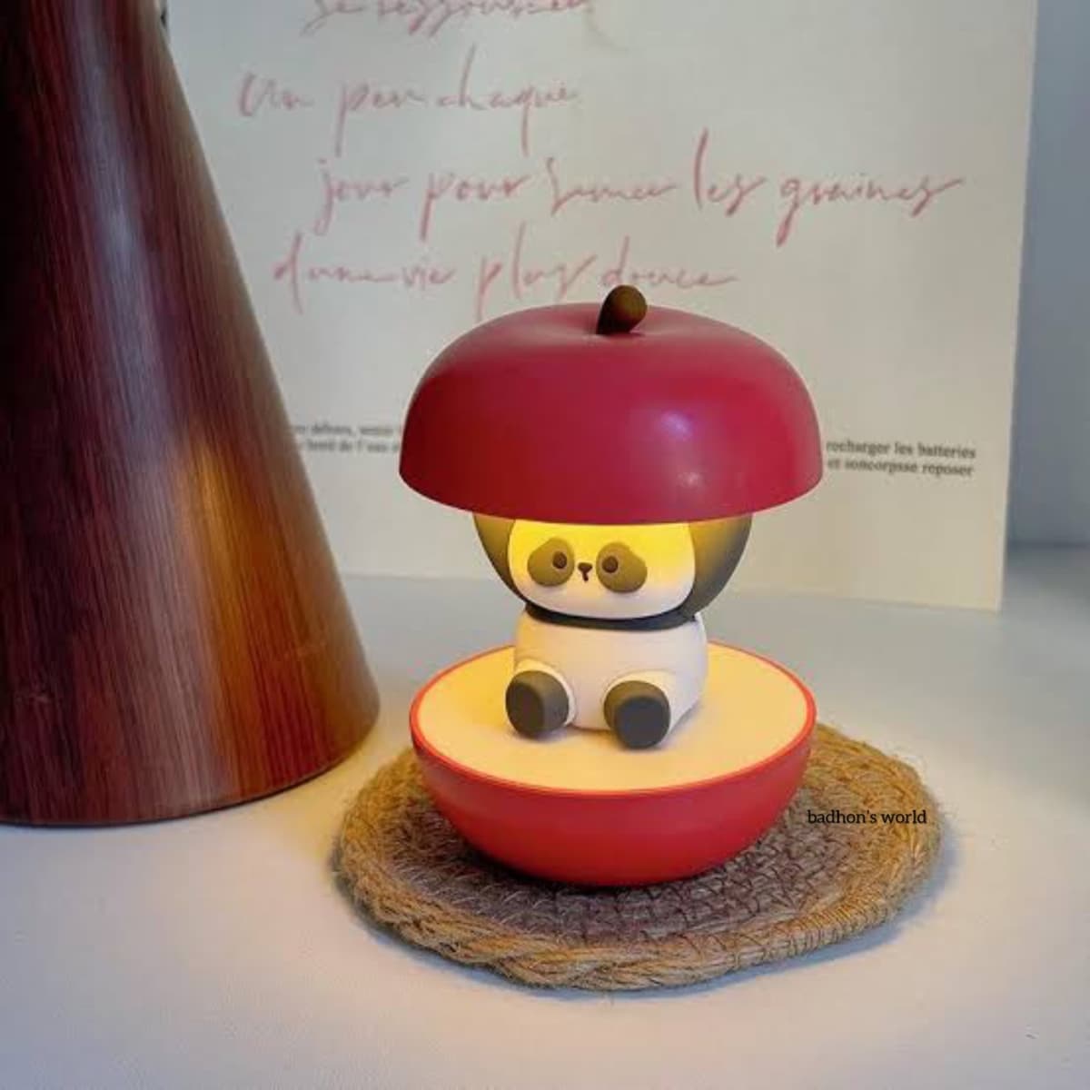 Premium Panda Apple LED Night Light L0296 thumbnail 4