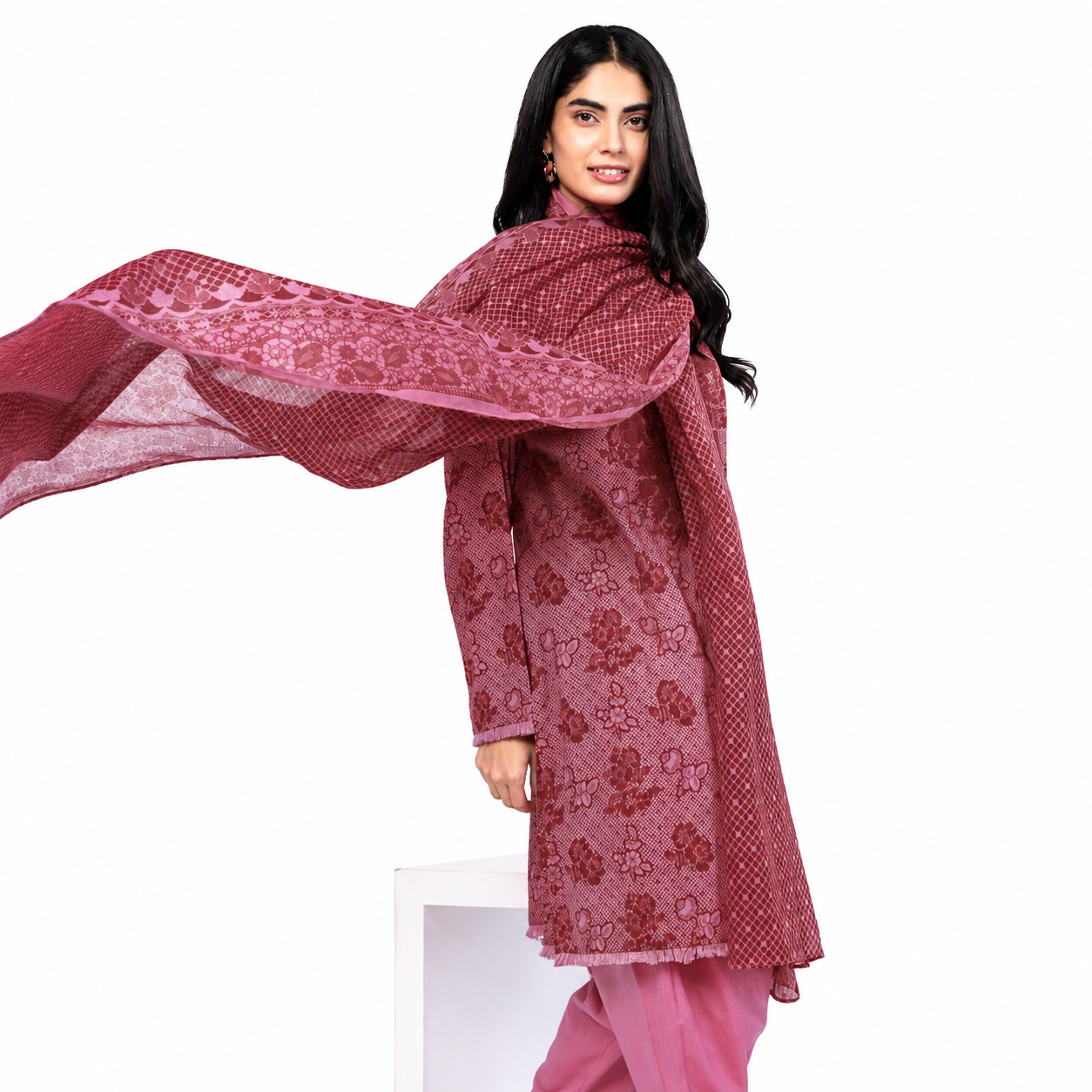 Khaadi Embroidery Lawn Collection thumbnail 4