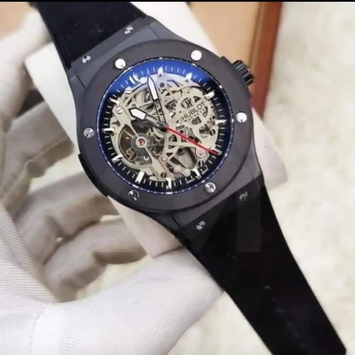 Hublot Automatic Skeleton Watch (Belt System) W0045 thumbnail 2