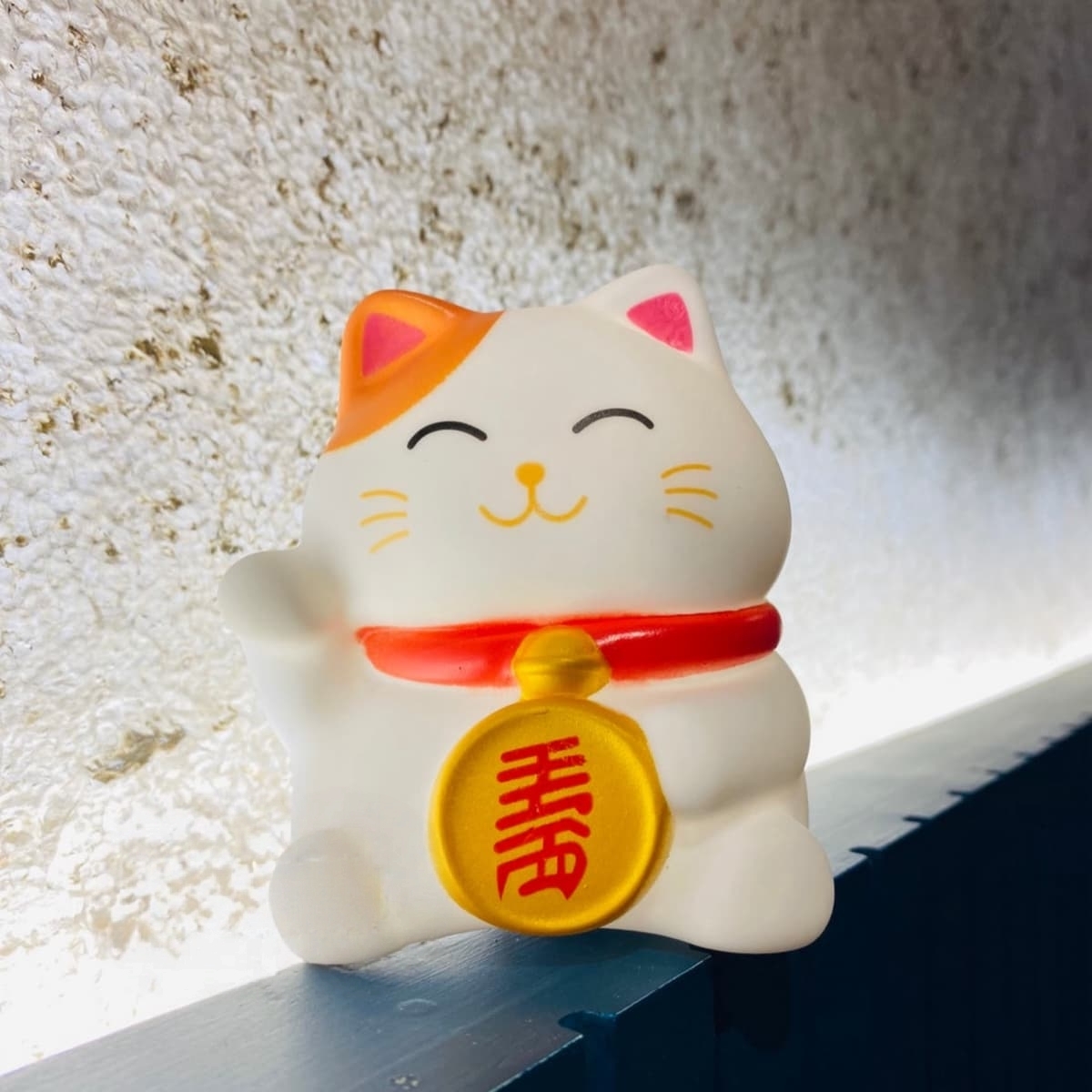 Maneki-neko, or Lucky Catfigurine Night Light L0379 thumbnail 5