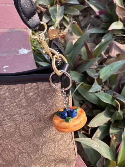 Blueberry Pancake Keycharm_img_0