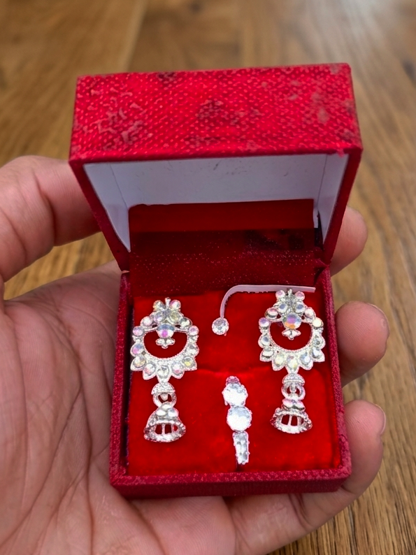 Gold Color  (১জোড় টপ দুল +১টা নাক ফুল + ১টি আংটি)  (EN 7 )