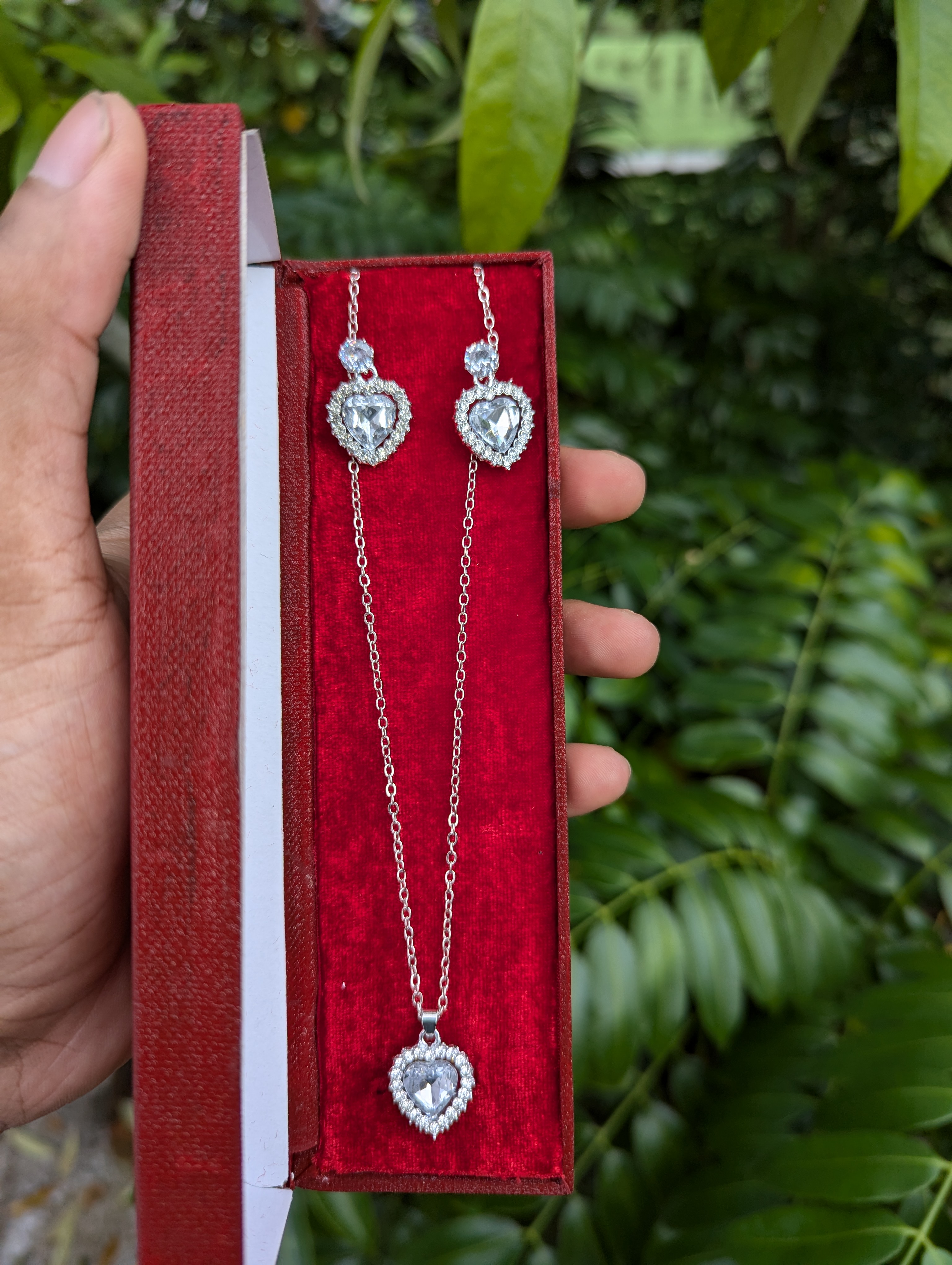 Diamond Curt Necklace + Earrings (11)
