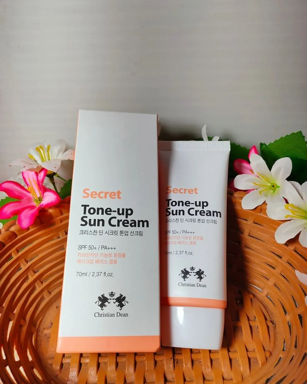 Secret Tone up sun cream