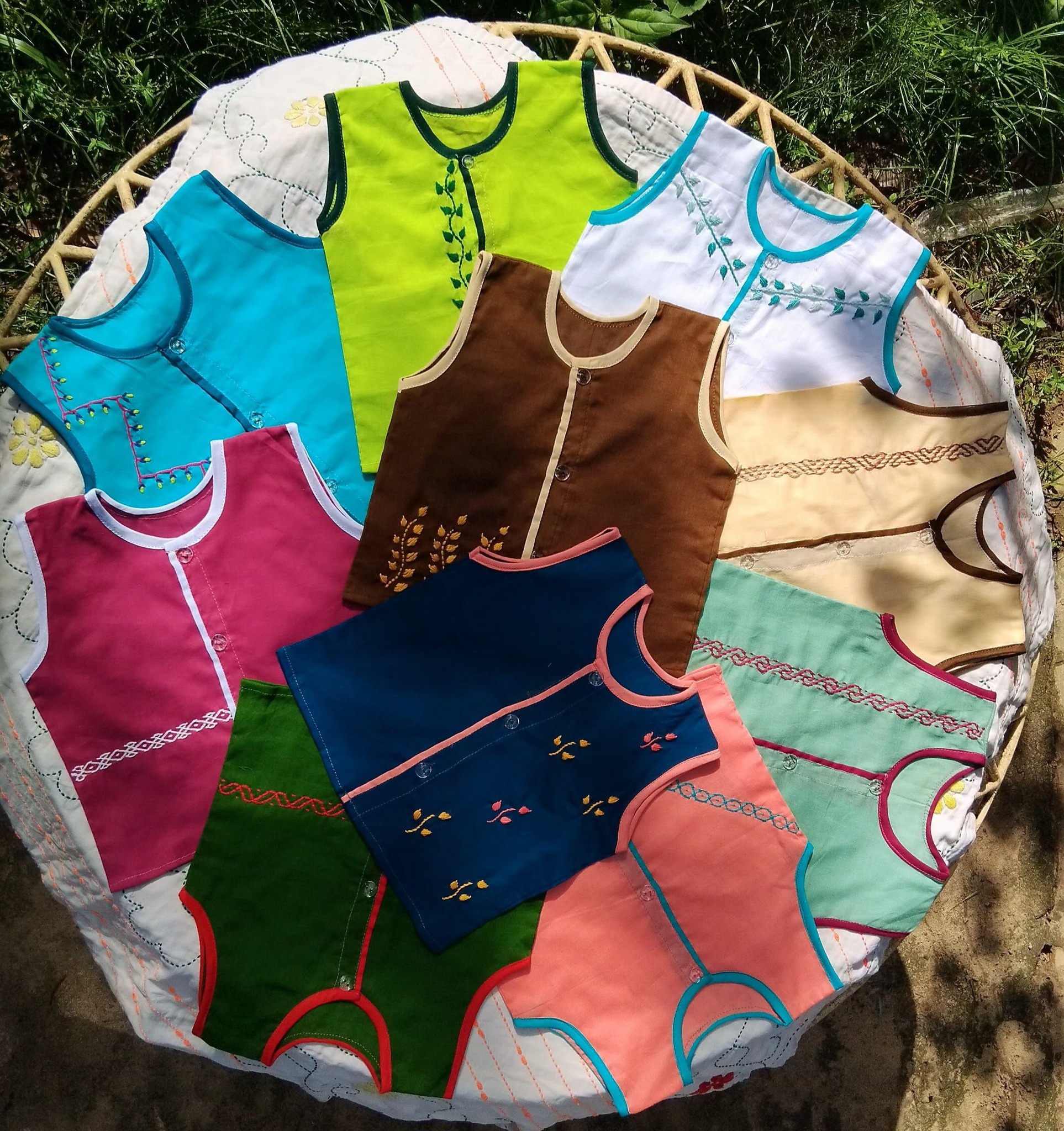 Sleeveless Nima (10 pcs multi-color) for new born boy, girl or unisex type Combo