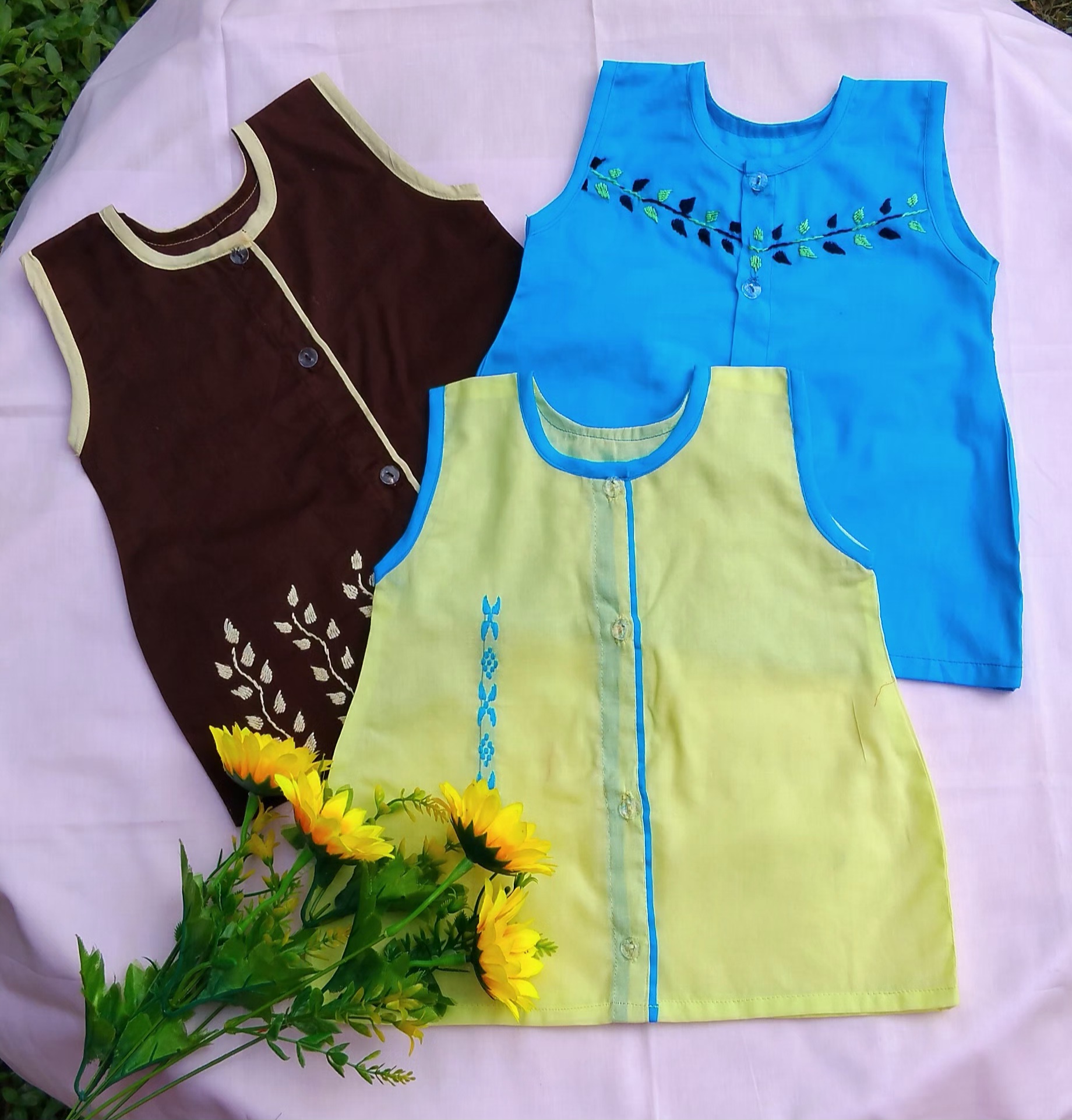 Sleeveless Nima (3 pcs multi-color) for new born boy, girl or unisex type Combo_img_0