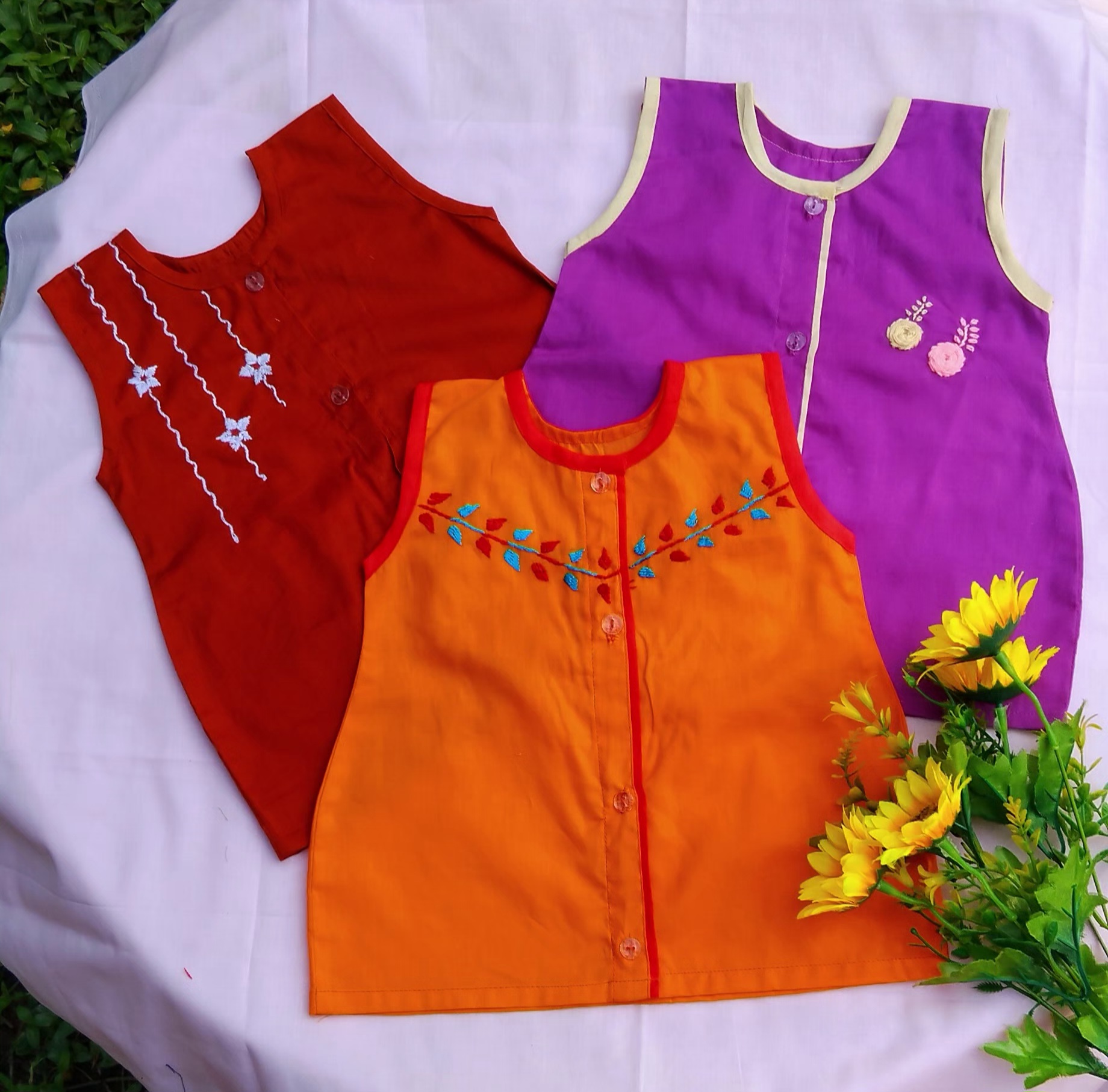 Sleeveless Nima (3 pcs multi-color) for new born boy, girl or unisex type Combo_img_0