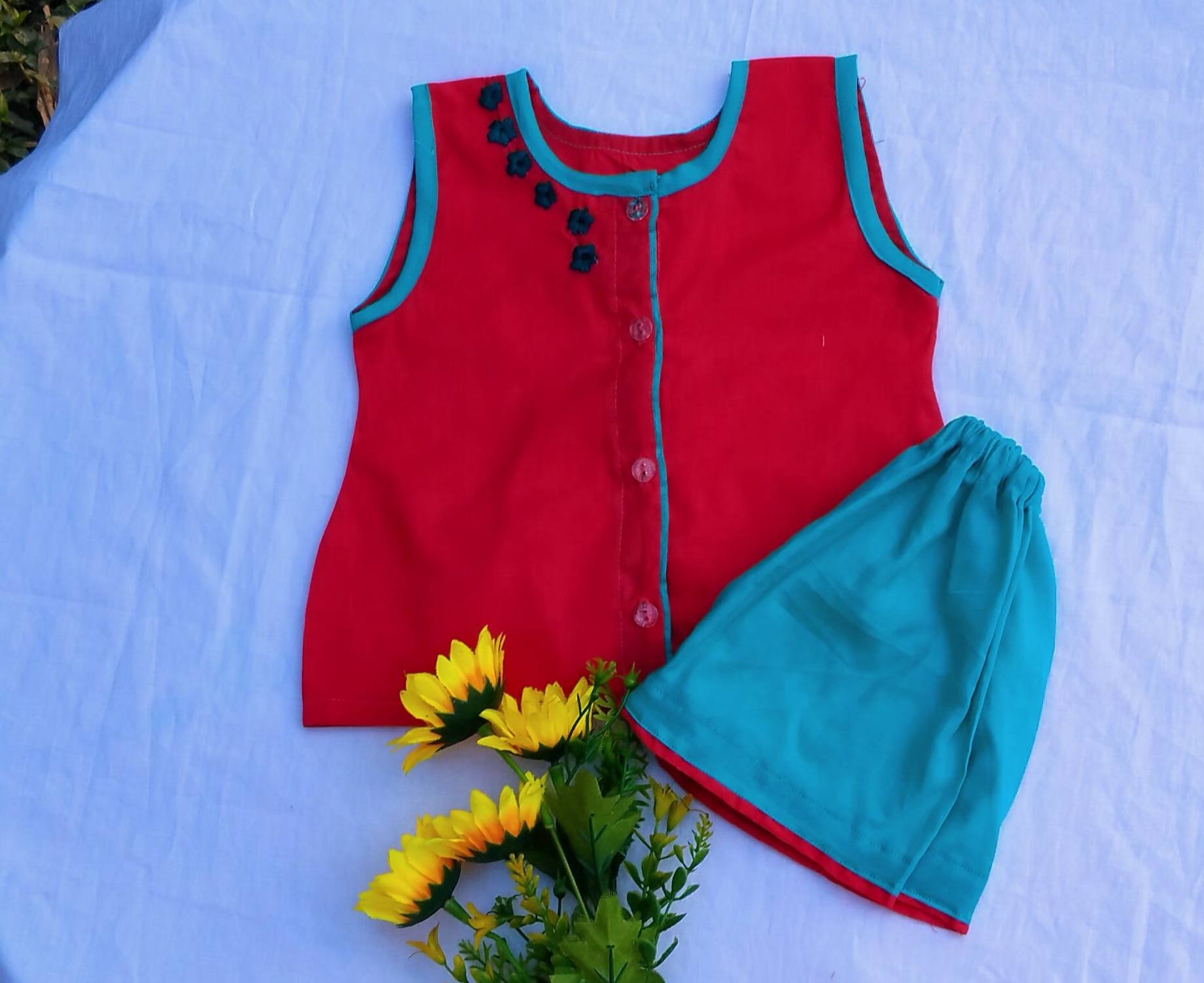 Sleeveless Nima and Pant set for new born to five years boy, girl or unisex type_img_0
