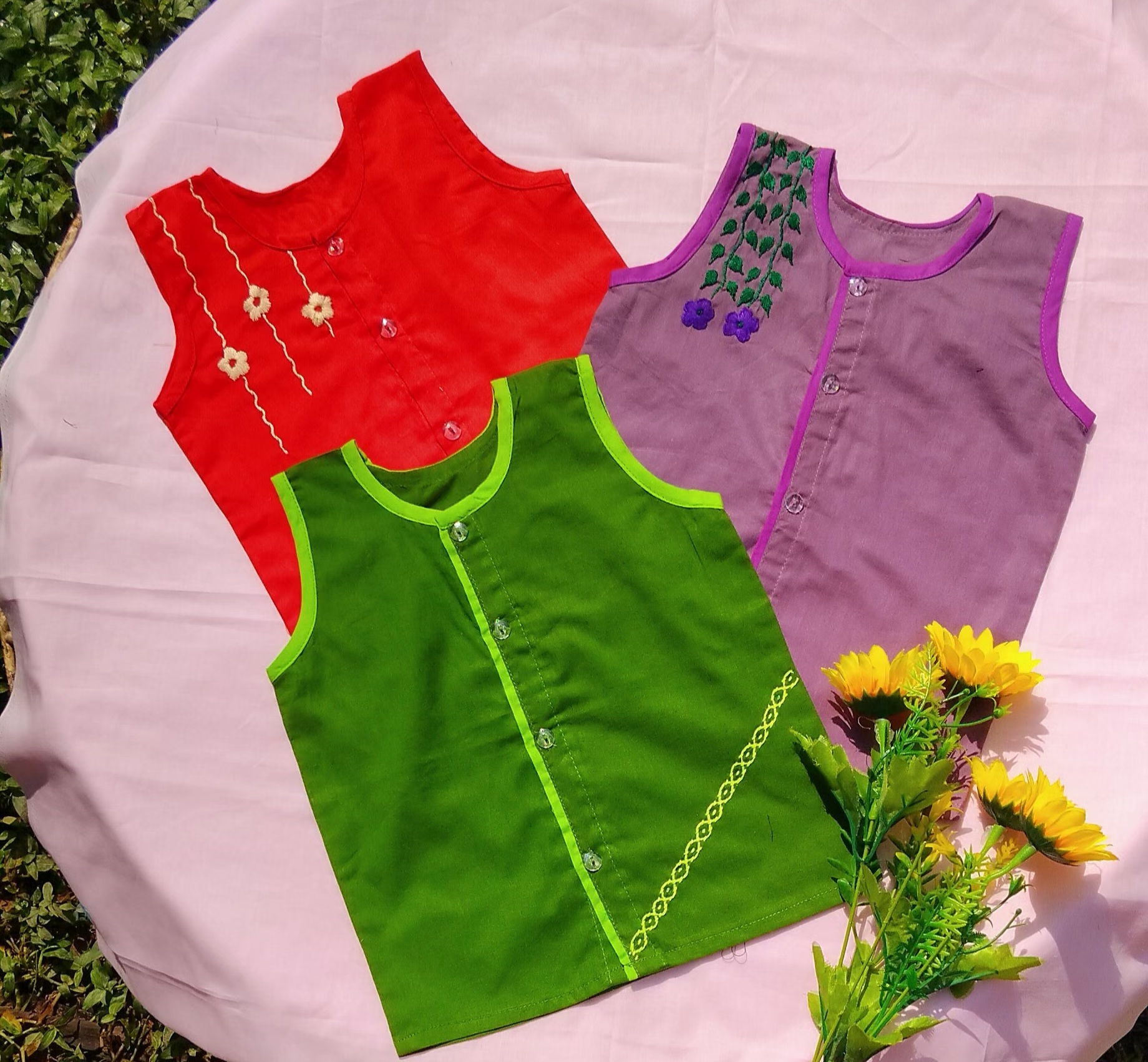 Sleeveless Nima (3 pcs multi-color) for new born boy, girl or unisex type Combo_img_0