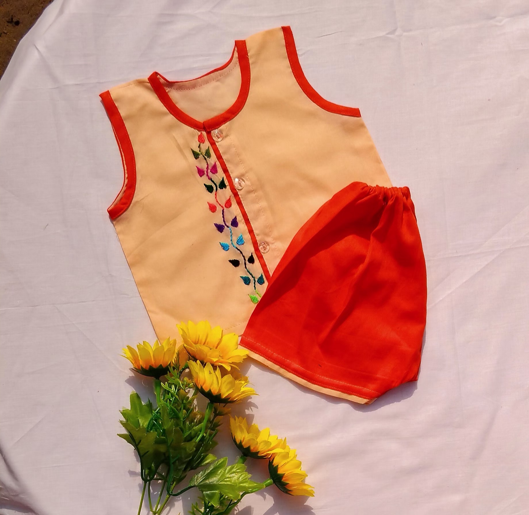 Sleeveless Nima and Pant set for new born to five years boy, girl or unisex type_img_0