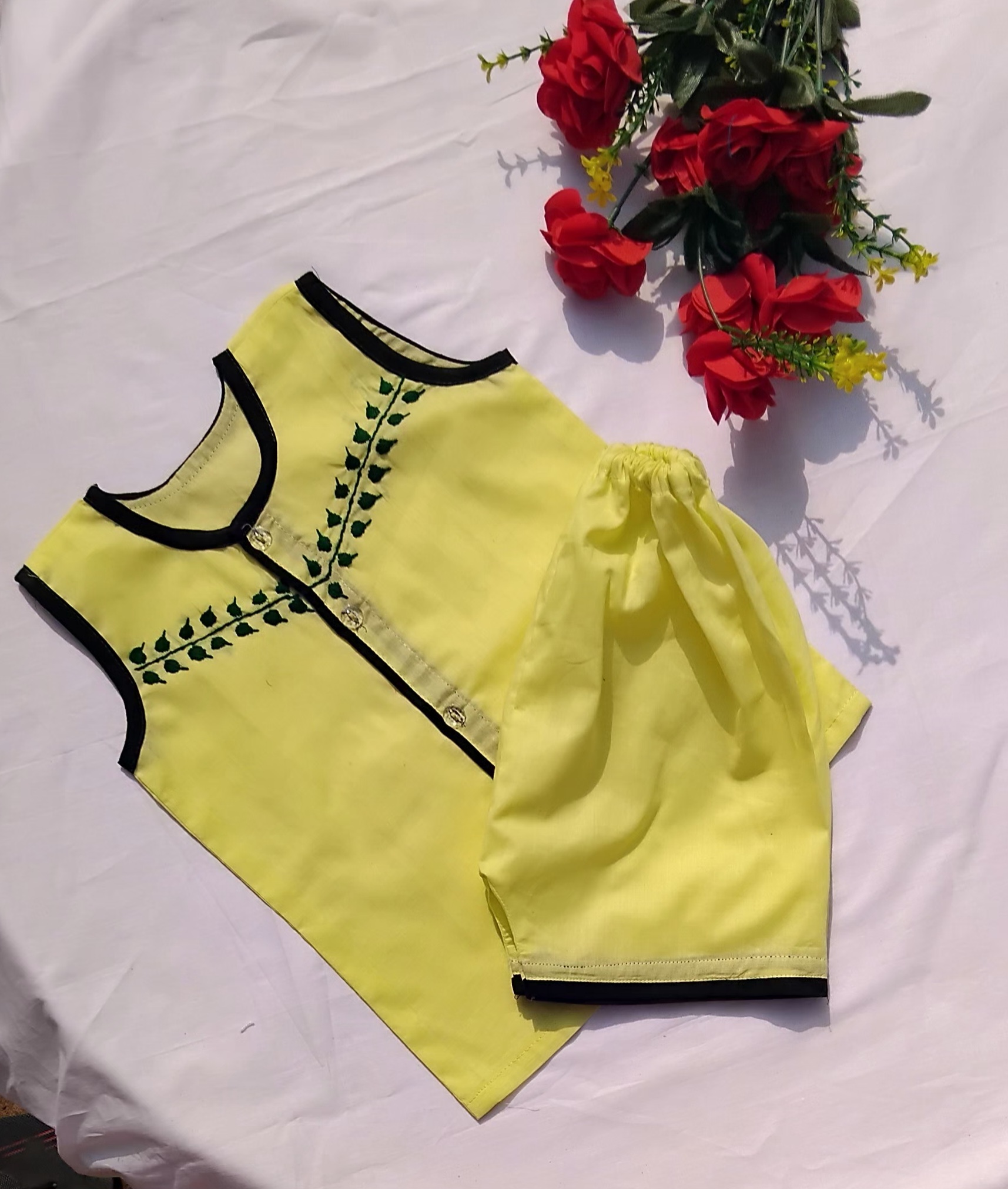 Sleeveless Nima and Pant set for new born to five years boy, girl or unisex type_img_0