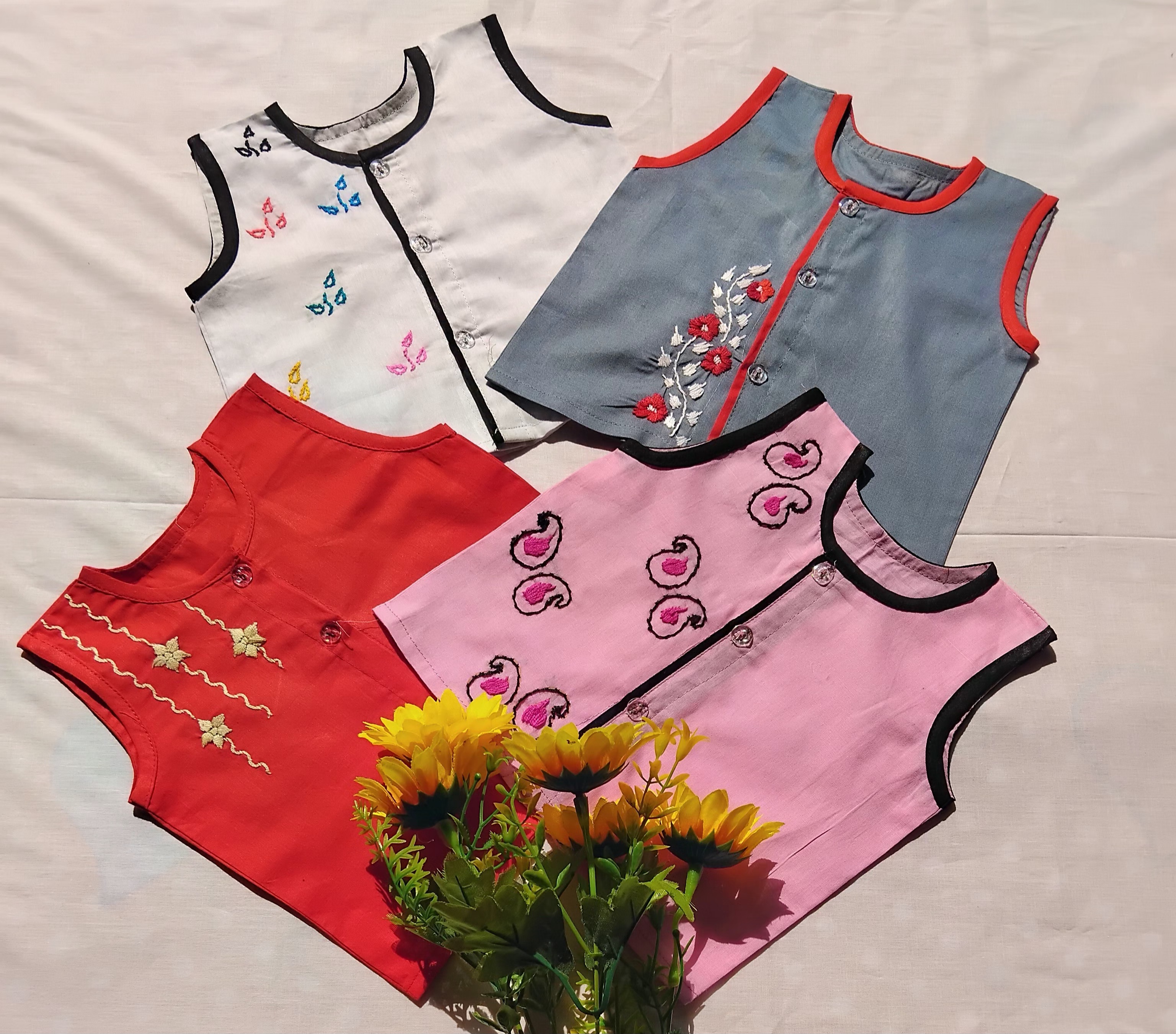 Sleeveless Nima (4 pcs multi-color) for new born boy, girl or unisex type Combo_img_0