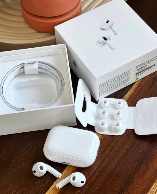 ✅ Earbuds Pro 2nd generation