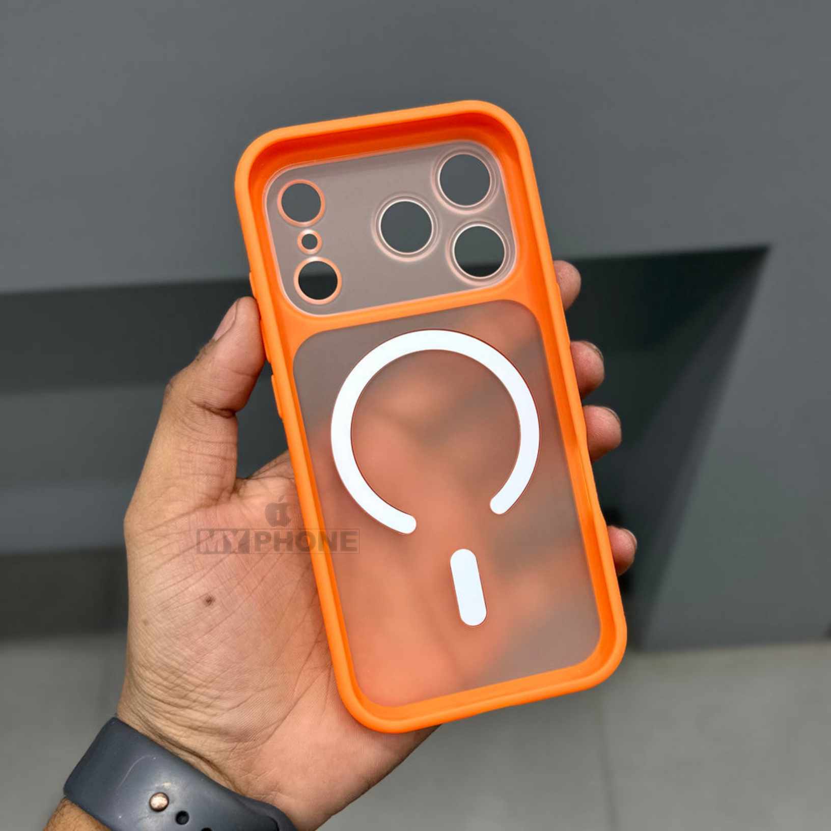 Luxury Matte MagSafe Edition with Integrated Lens Protection for iPhone 17 Pro & 17 Pro Max 🛡️🔥_img_2