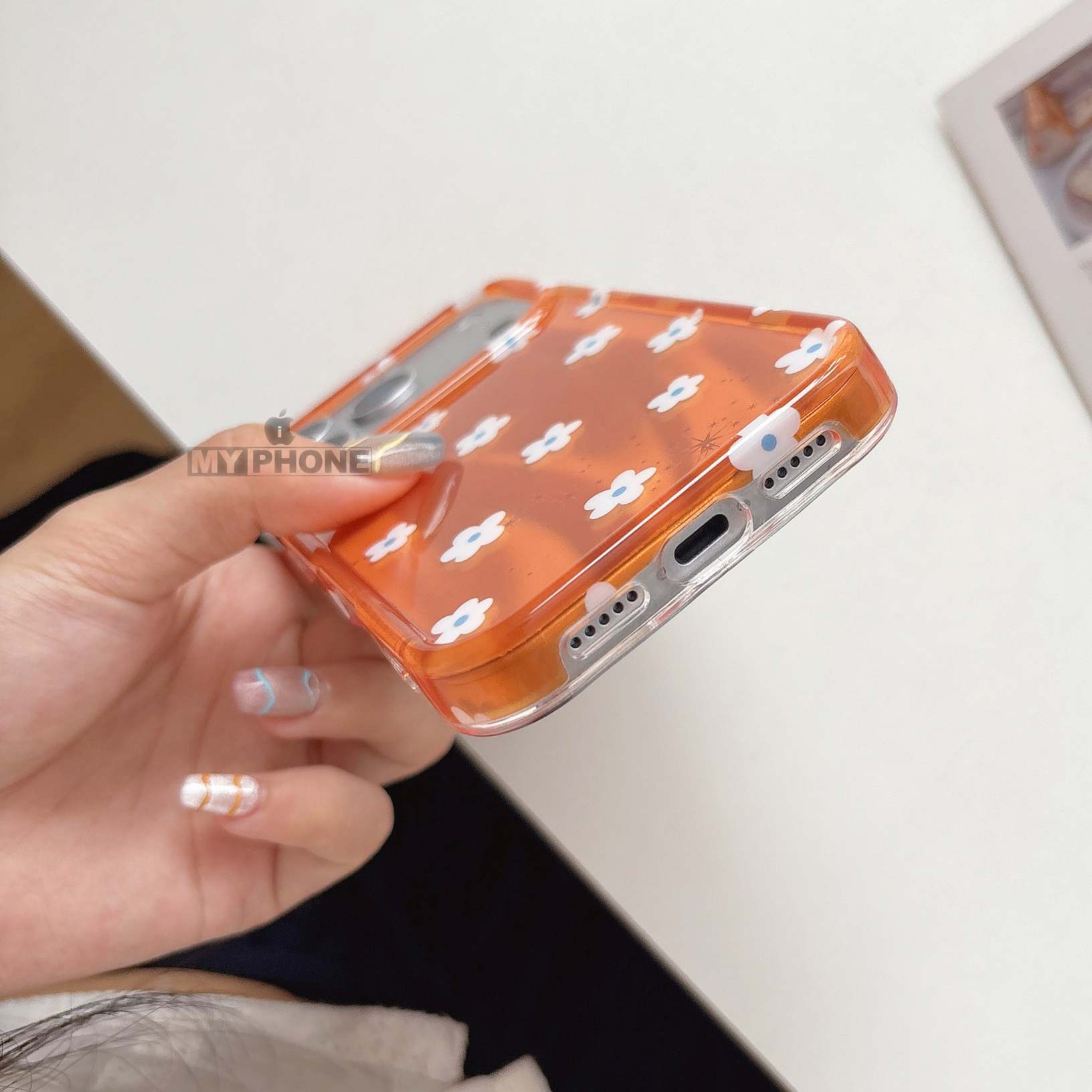 Premium Trending Korean Style Aesthetic: Sunset Orange Blossom Glitter Floral Case_img_5