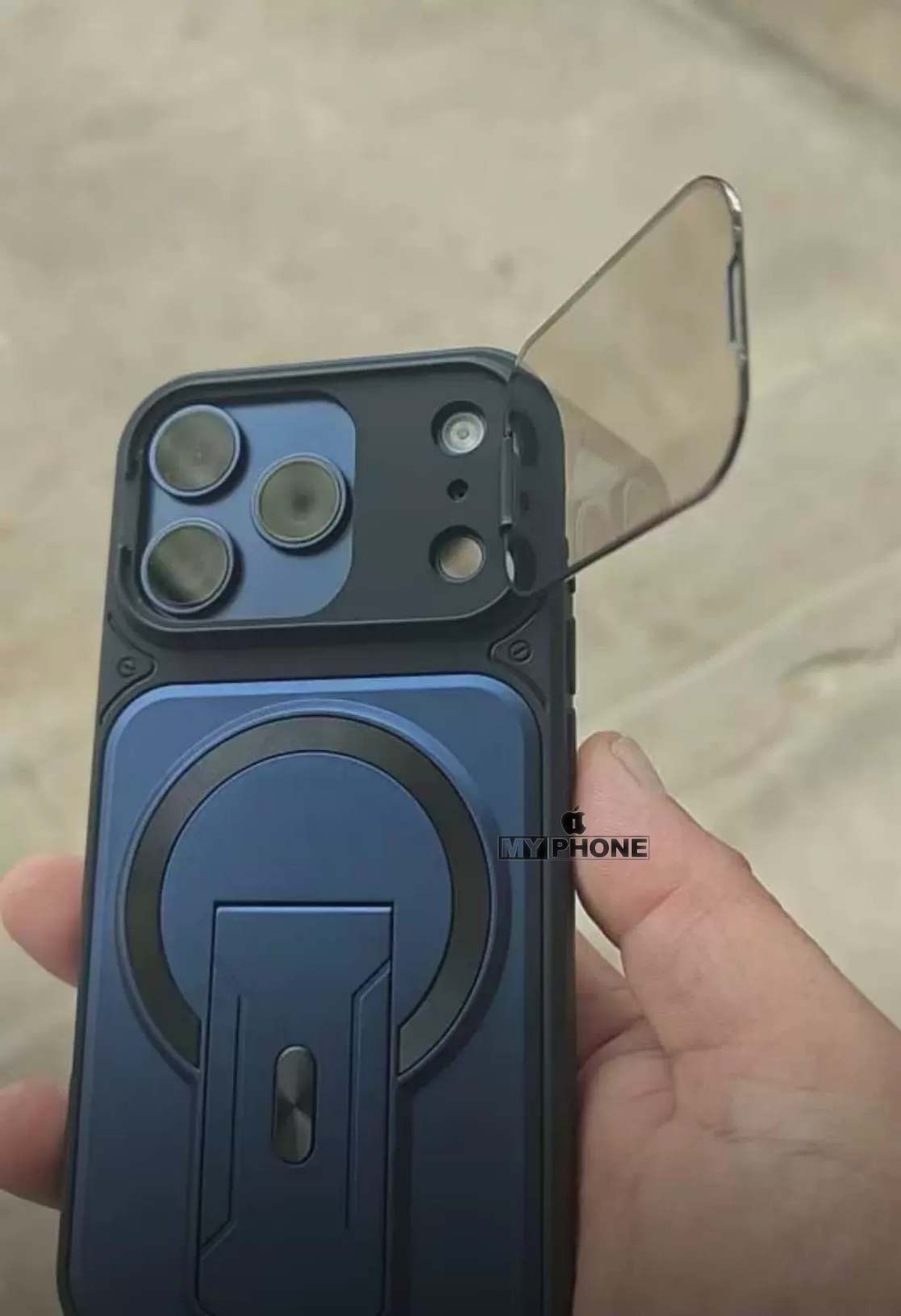 Luxury Premium Armor MagSafe Flip-Camera Case_img_3