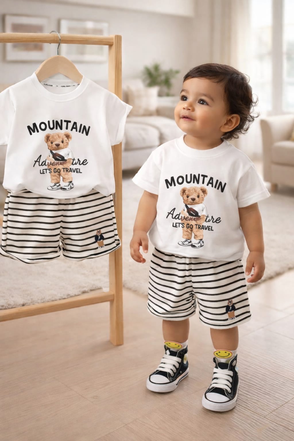 Exclusive Baby printed Tee and pant set thumbnail 2