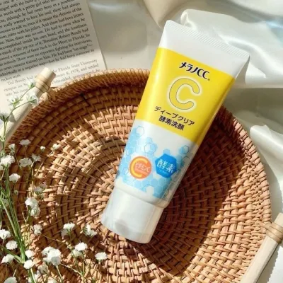 Rohto Mentholatum Melano CC Face Wash_img_1