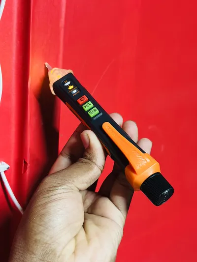 Non-Contact Voltage Tester 12-1000V Digital Voltage Tester (Mestek AC40)_img_9