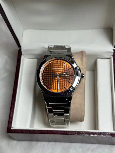 Universe Point Premium Silver Watch – Elegant & Classy Look!_img_0