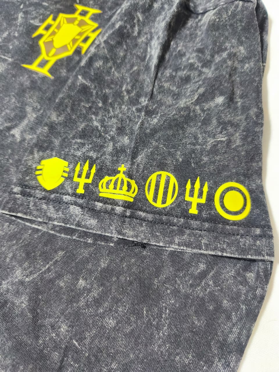 The Siu Premium Acid Wash Drop Shoulder thumbnail 5