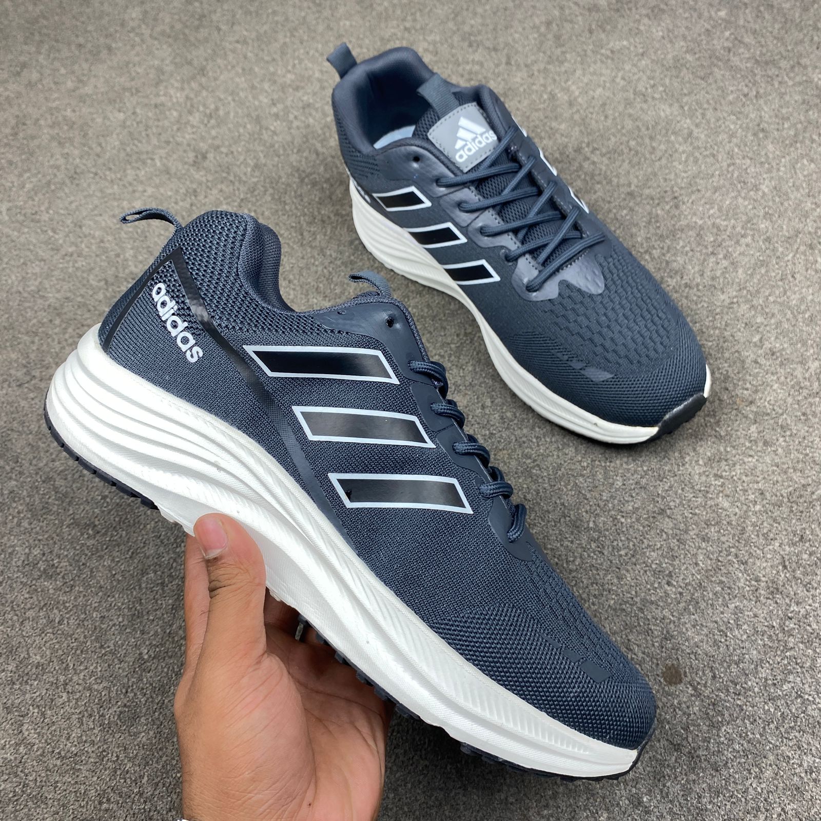 ADIDAS SNEAKER( LIGHT ASH)