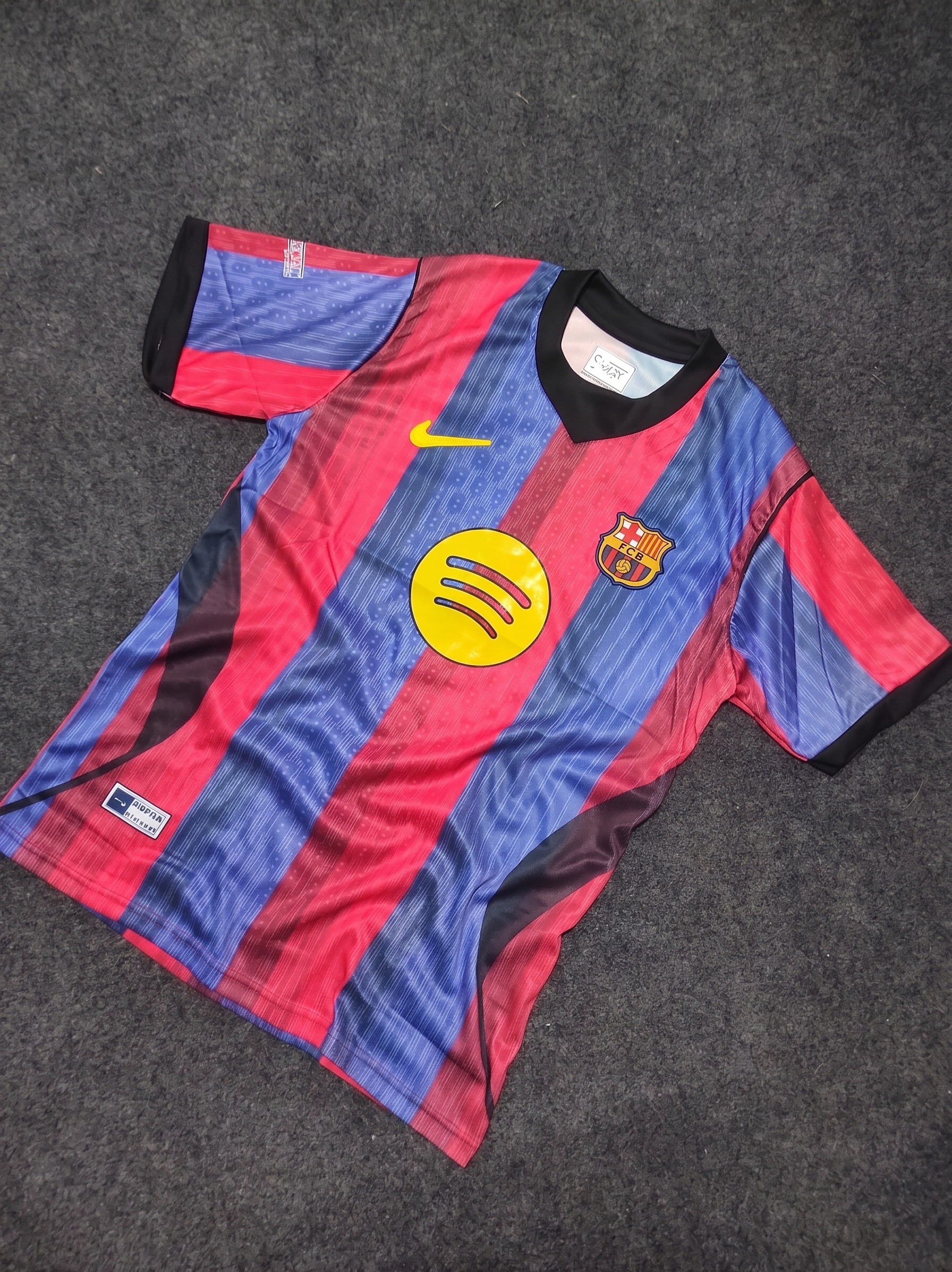 বার্সেলোনা নতুন জার্সি  - Smart