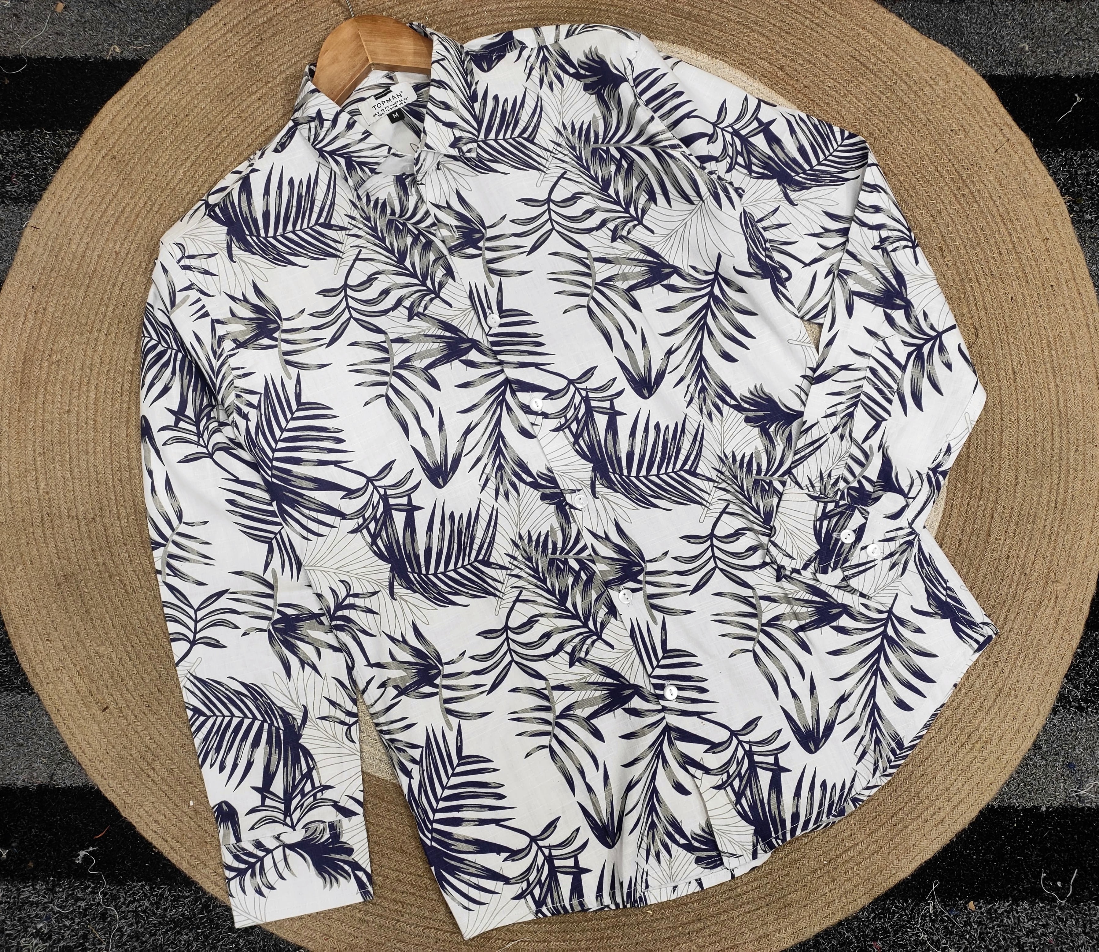 Trendy floral print shirt_img_2