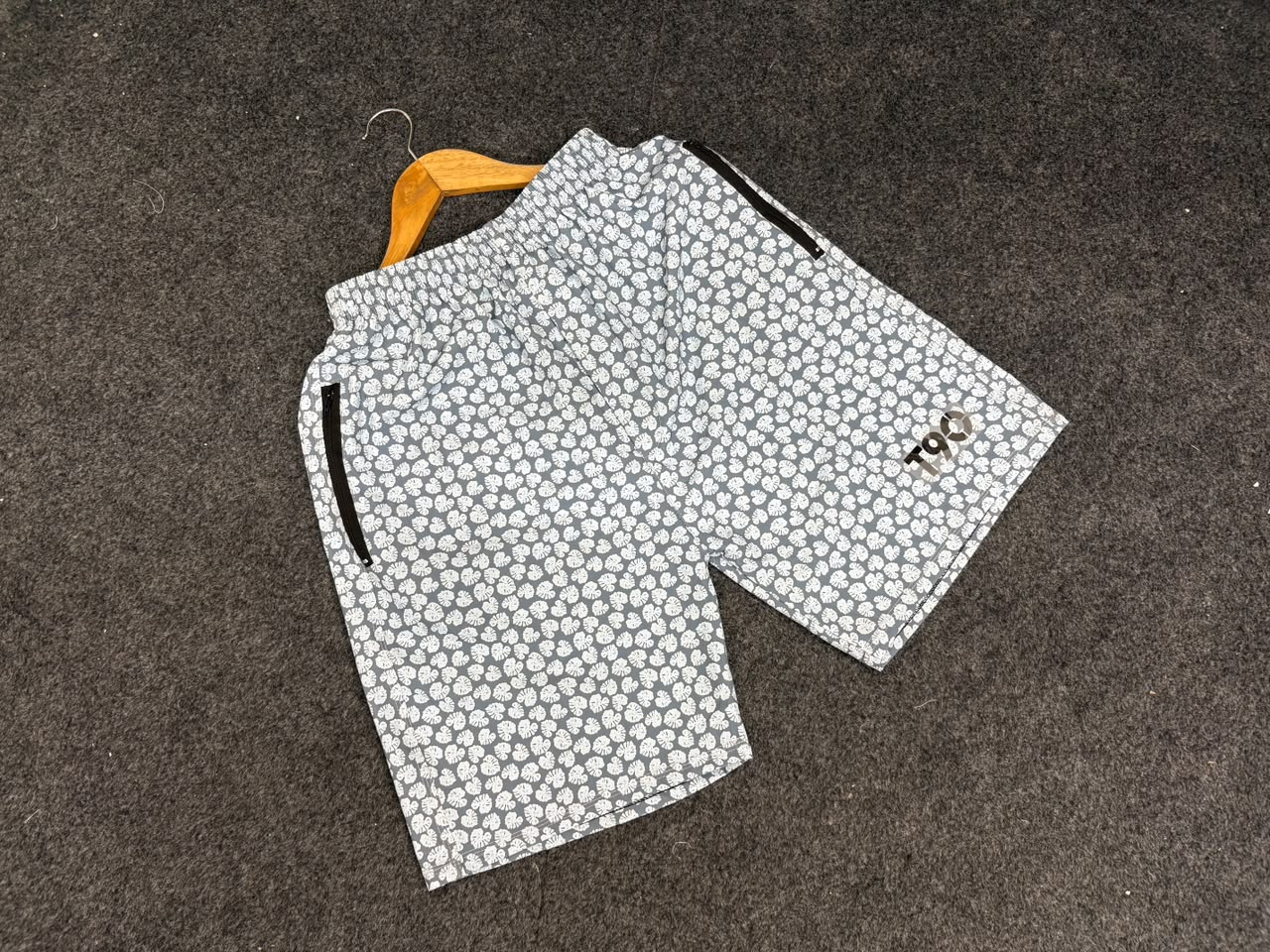Premium Ttendy short_img_0