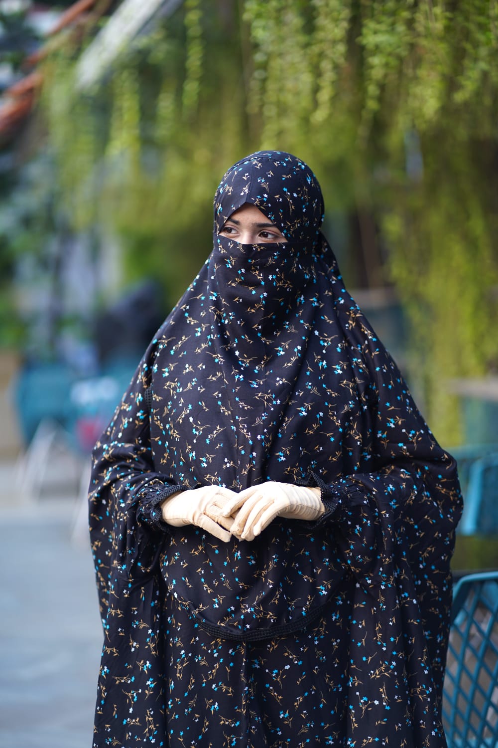 Premium Linen Abaya-Elegant & Comfortable