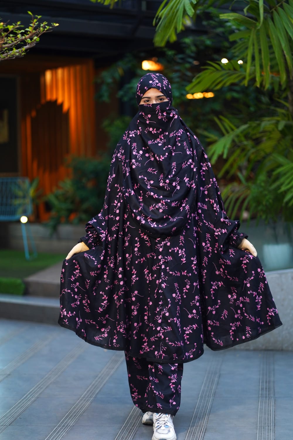 Premium Linen Abaya-Elegant & Comfortable