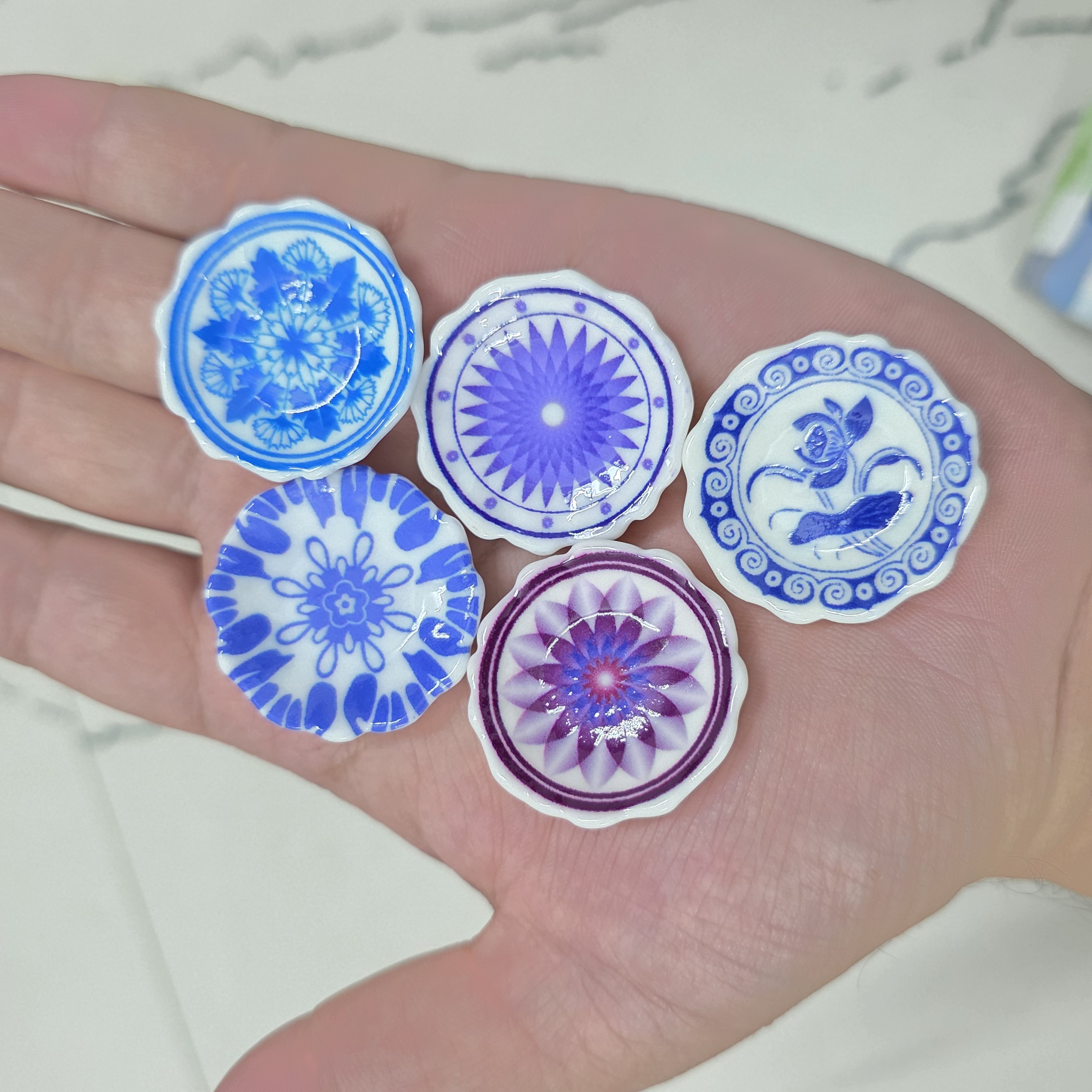 Blue Pattern Plate