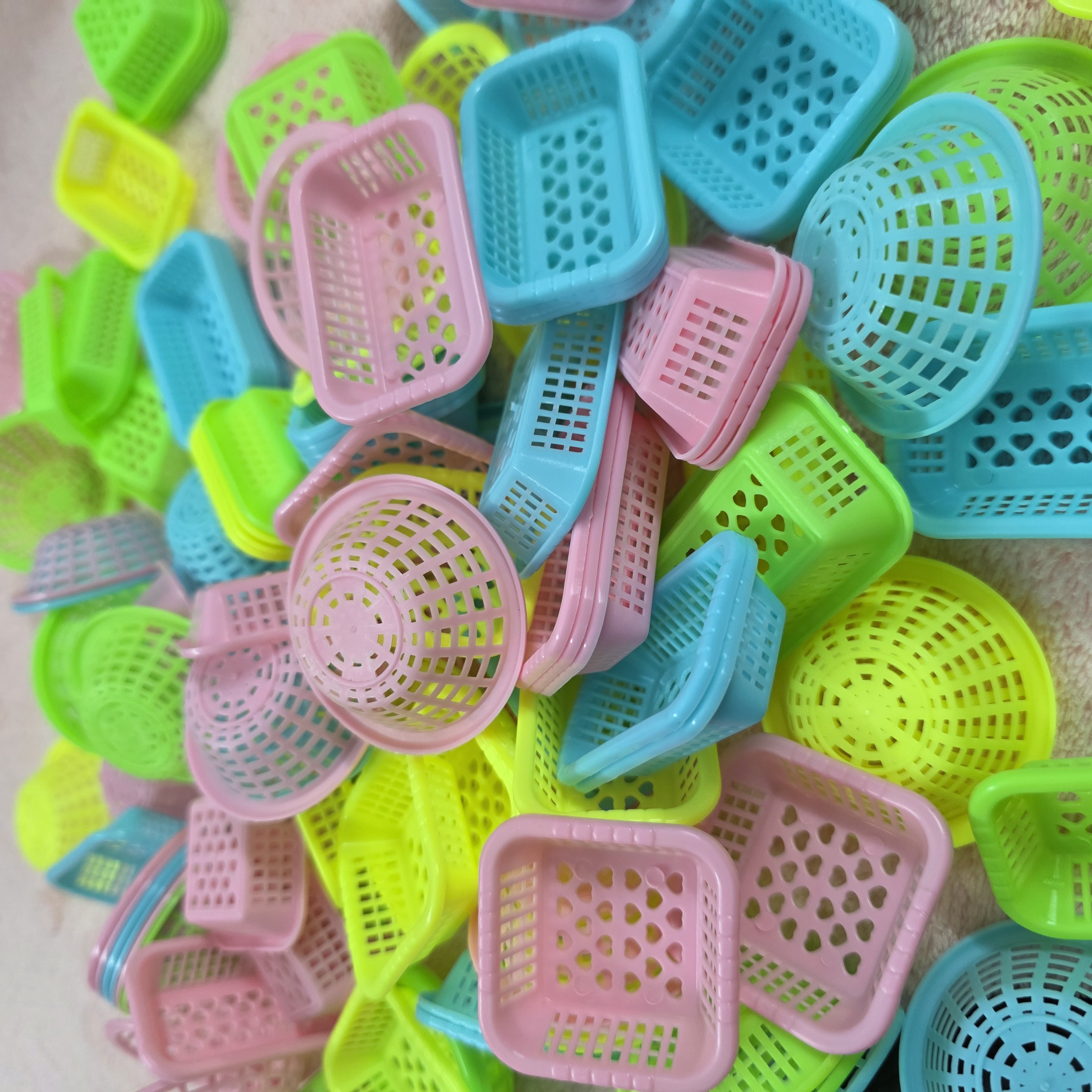 Mesh Basket