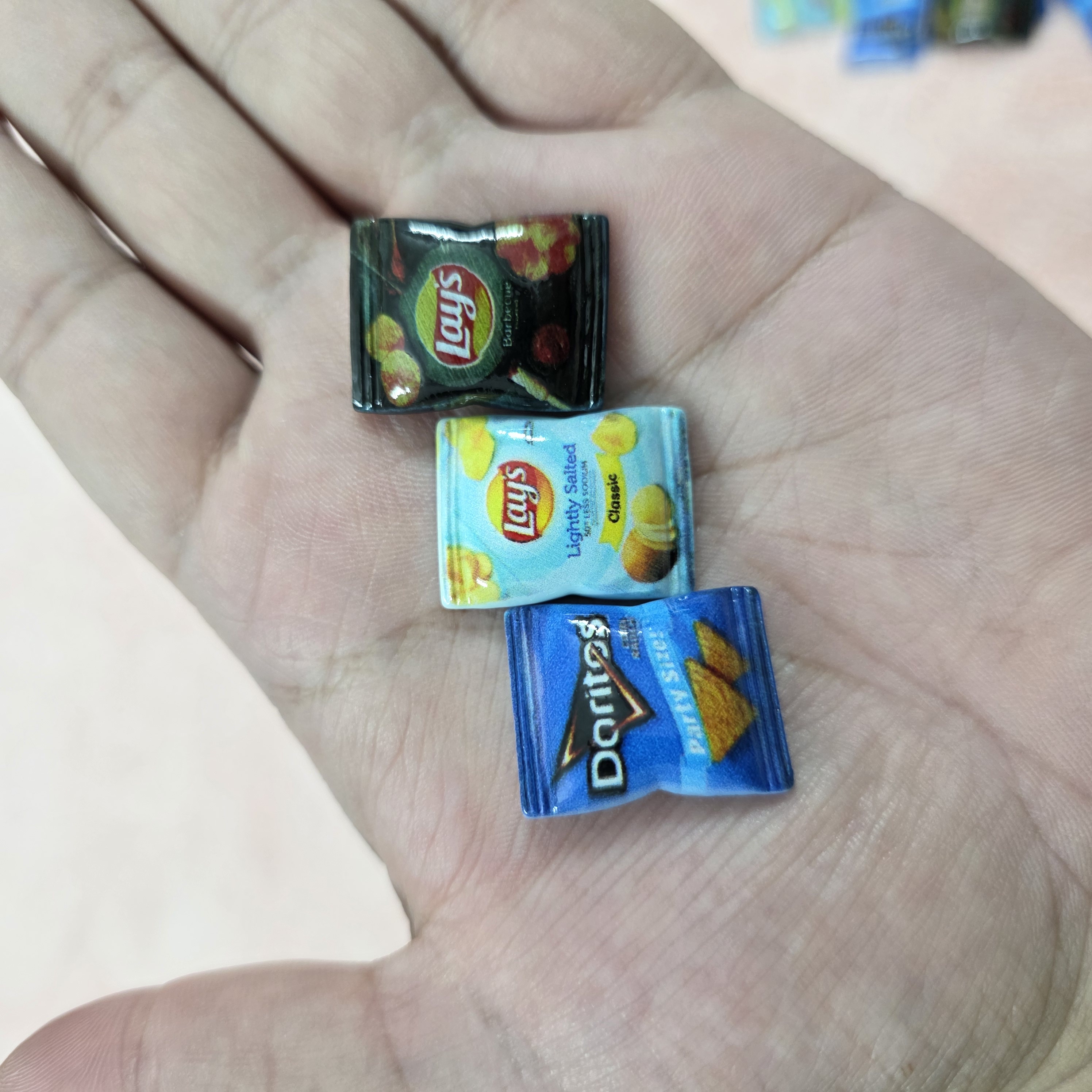 Packet Chips Set