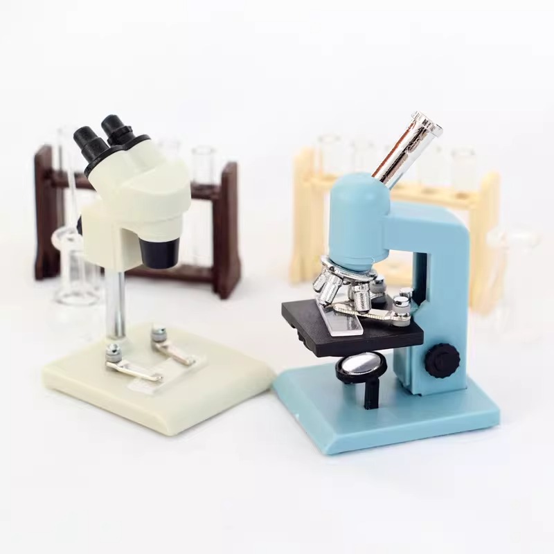 Microscope