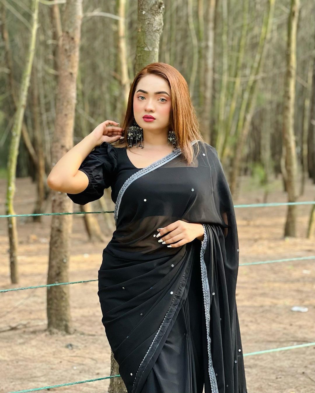 Main materials georgate stone saree - Image 3