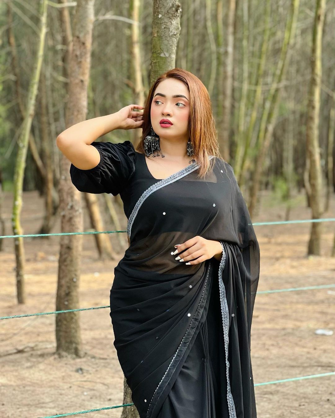 Main materials georgate stone saree - Image 1