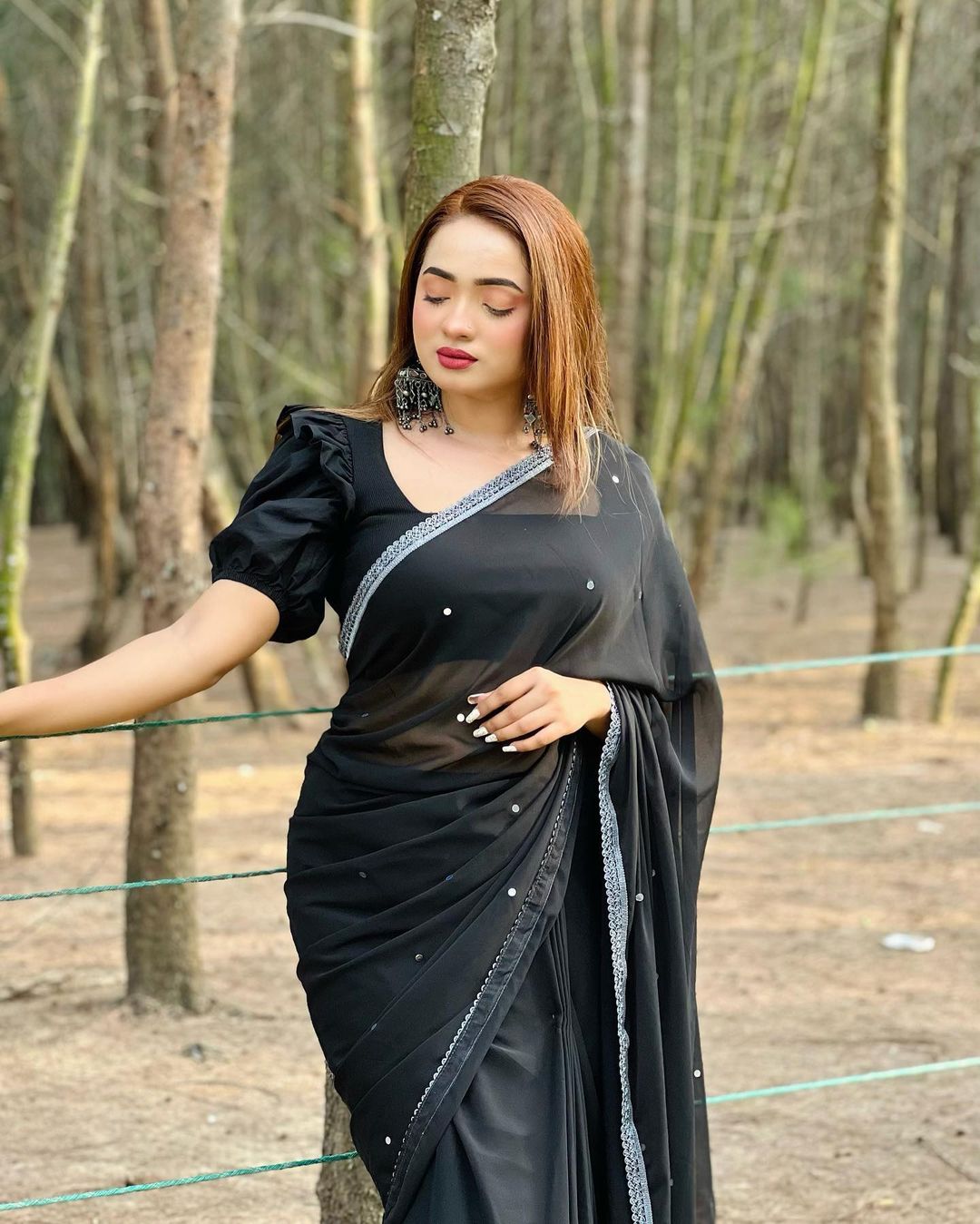 Main materials georgate stone saree - Image 2