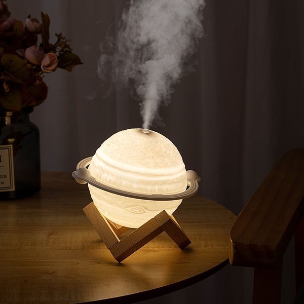 Portable Colorful Ambient Light Planet Humidifier_img_5