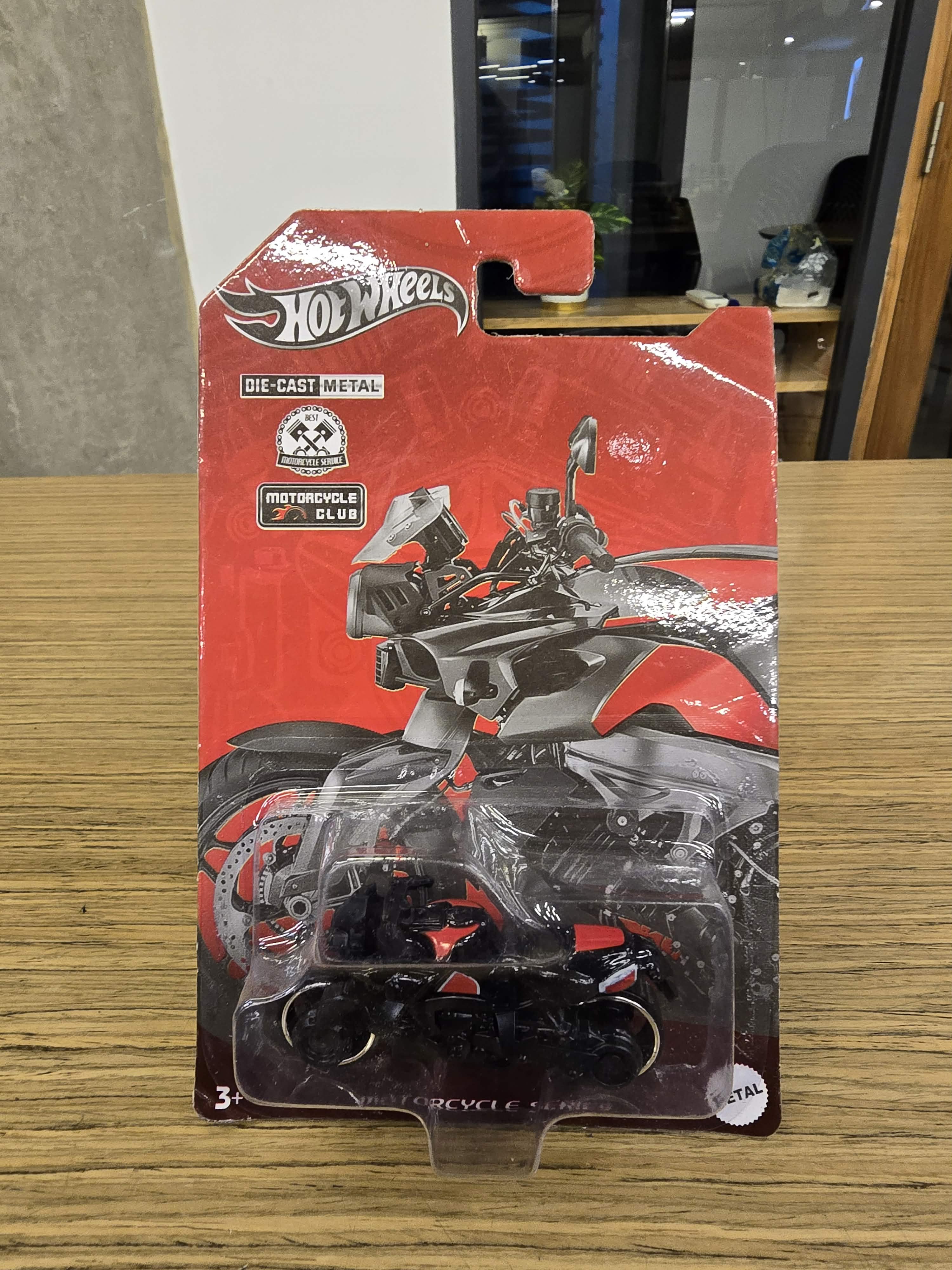 Hot Wheels Die-Cast Metal Motorcycle – Premium Mini Bike for Kids & Collectors