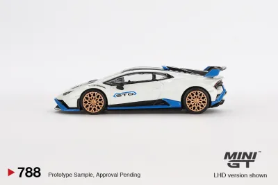 MiniGT - Lamborghini Huracán STO Bianco Asopo_img_2