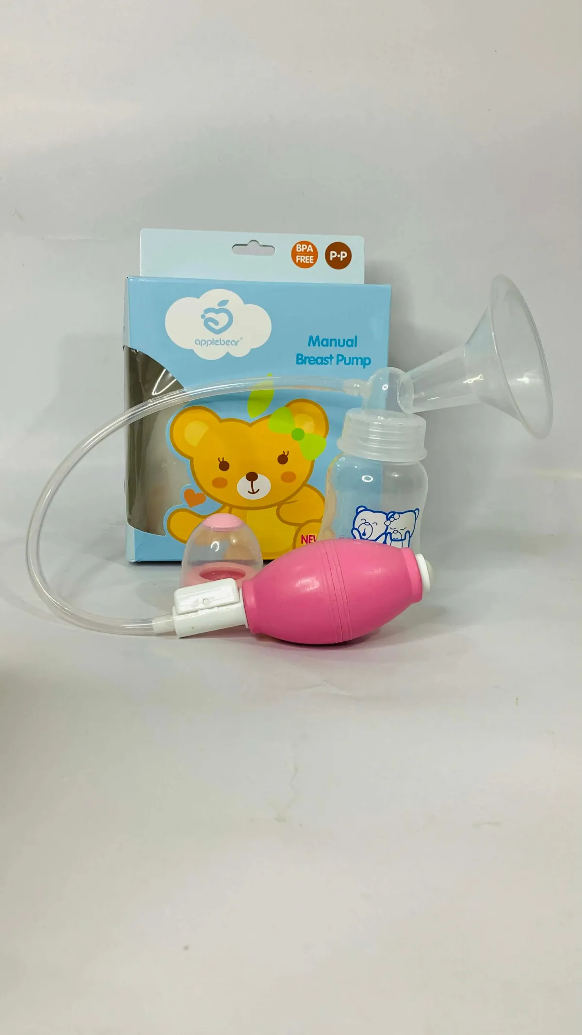 Manual breast pump