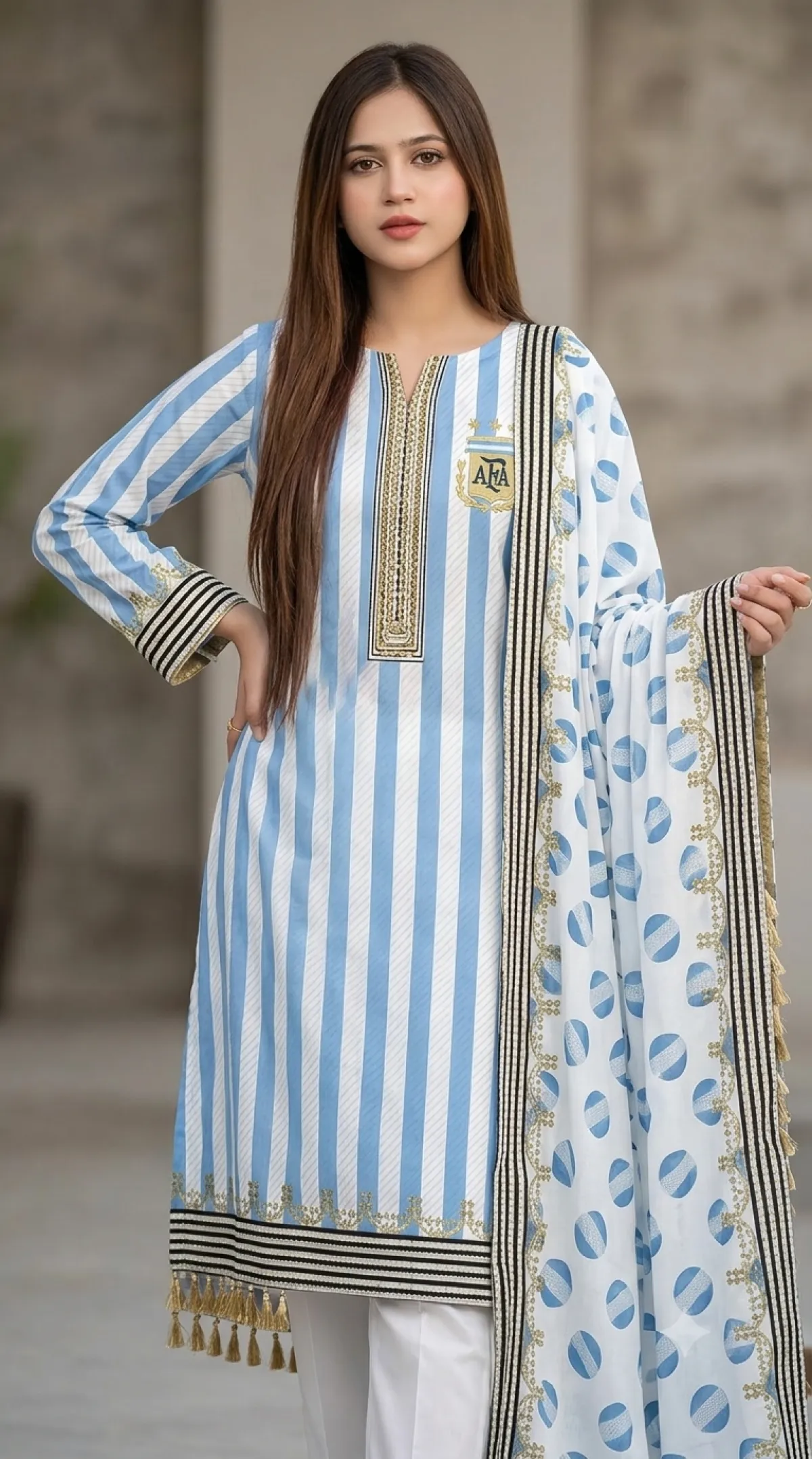 Argentina Three Piece Unstitchআর্জেন্টিনা থ্রী পিস (আনস্টিজ - সেলাইবিহীন)।১০০% কটন ফেব্রিক্স - ডিজিটাল প্রিন্ট করা।থ্রী পিসঃ কামিজ - ওড়না - সেলয়ার।