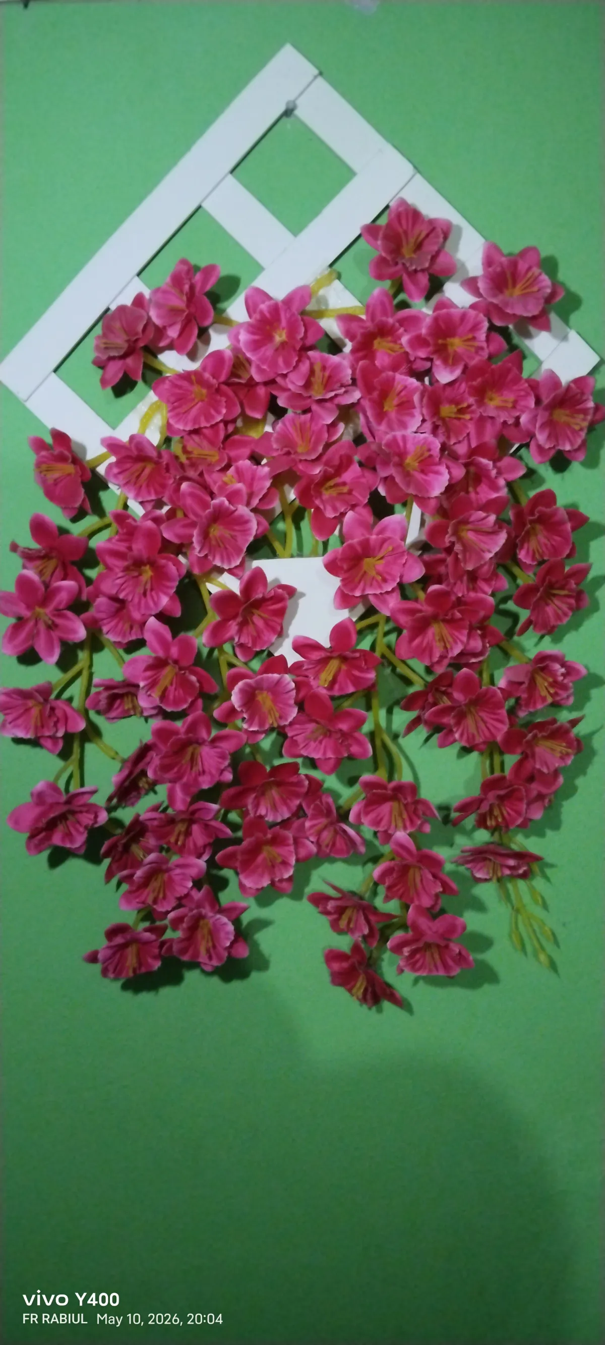 Artifical Flower Gorgious Lota For wall decoration.