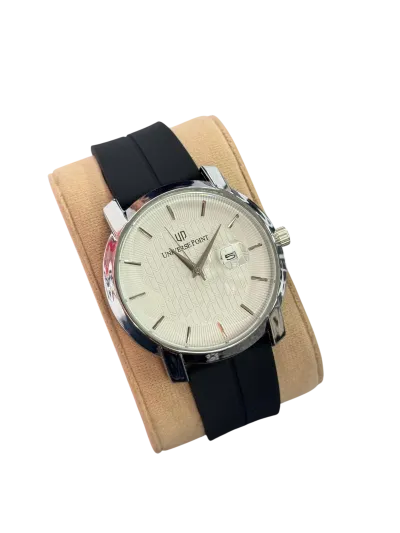 CAITES Stylish Men's Watchআপনার প্রতিদিনের স্টাইলে আভিজাত্য যোগ করতেনিয়ে আসলাম CAITES ব্র্যান্ডের এই প্রিমিয়াম ঘড়িগুলো।আধুনিক ডিজাইন এবং টেকসই বেল্টের সমন্বয়ে তৈরিএই ঘড়িগুলো যে কারো নজর কাড়বে।ডিজাইন: নজরকাড়া এনালগ ডিসপ্লে যার মধ্যে রয়েছেইউনিক ক্রনোগ্রাফ এবং স্কেলিটন স্টাইল ডায়াল।বেল্ট: আরামদায়ক এবং হাই-কোয়ালিটি সিলিকন রাবার স্ট্র্যাপ,যা দীর্ঘক্ষণ হাতে পরে থাকলেও বিরক্তি লাগবে না।কালার ভেরিয়েন্ট: ব্ল্যাক, হোয়াইট, নেভি ব্লু এবং কফি—আপনার পছন্দমতো রঙ বেছে নেওয়ার সুযোগ।উপযোগিতা: ক্যাজুয়াল বা ফর্মাল—যেকোনো পোশাকের সাথেই এটি মানিয়ে যায় দারুণভাবে।_img_1