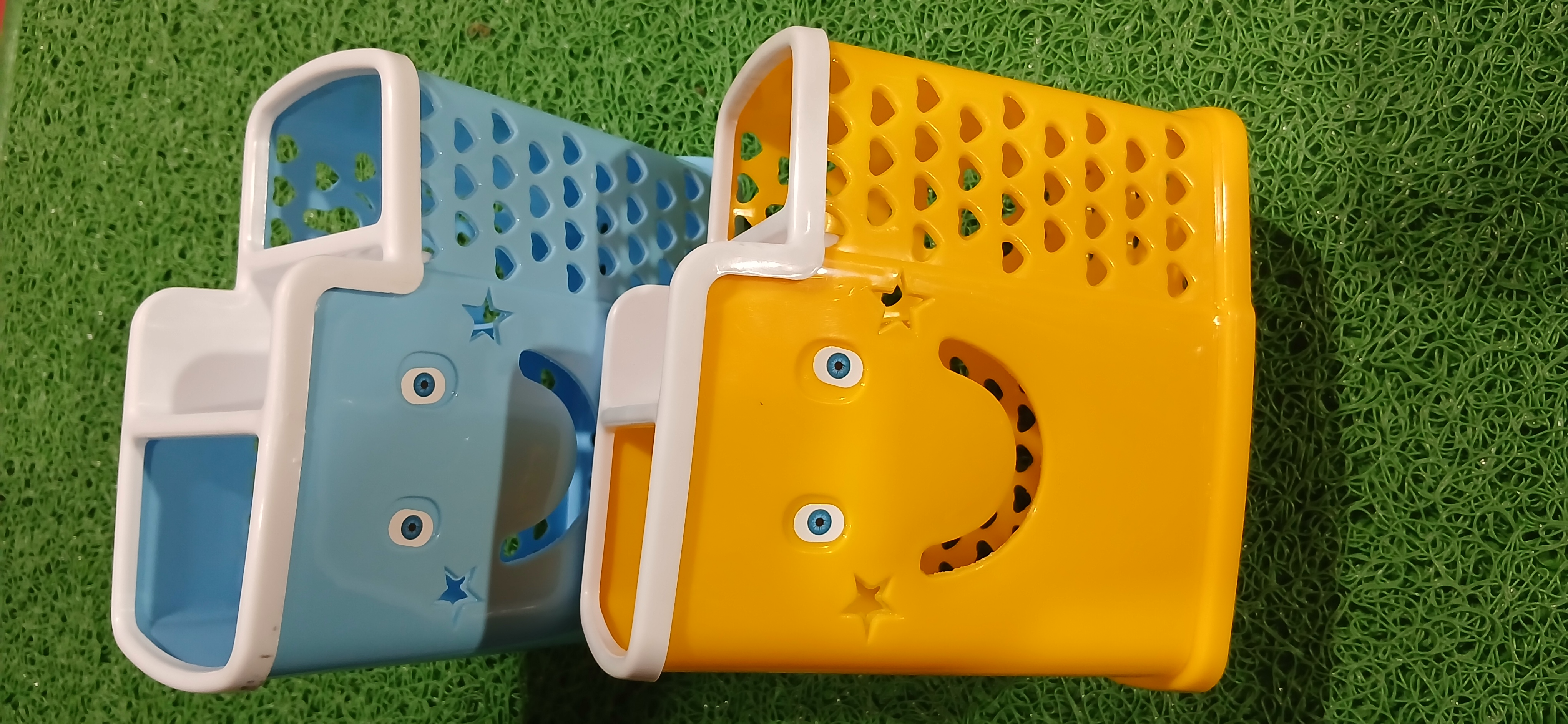 Smile Brush Holder (RFL)1pice_img_1