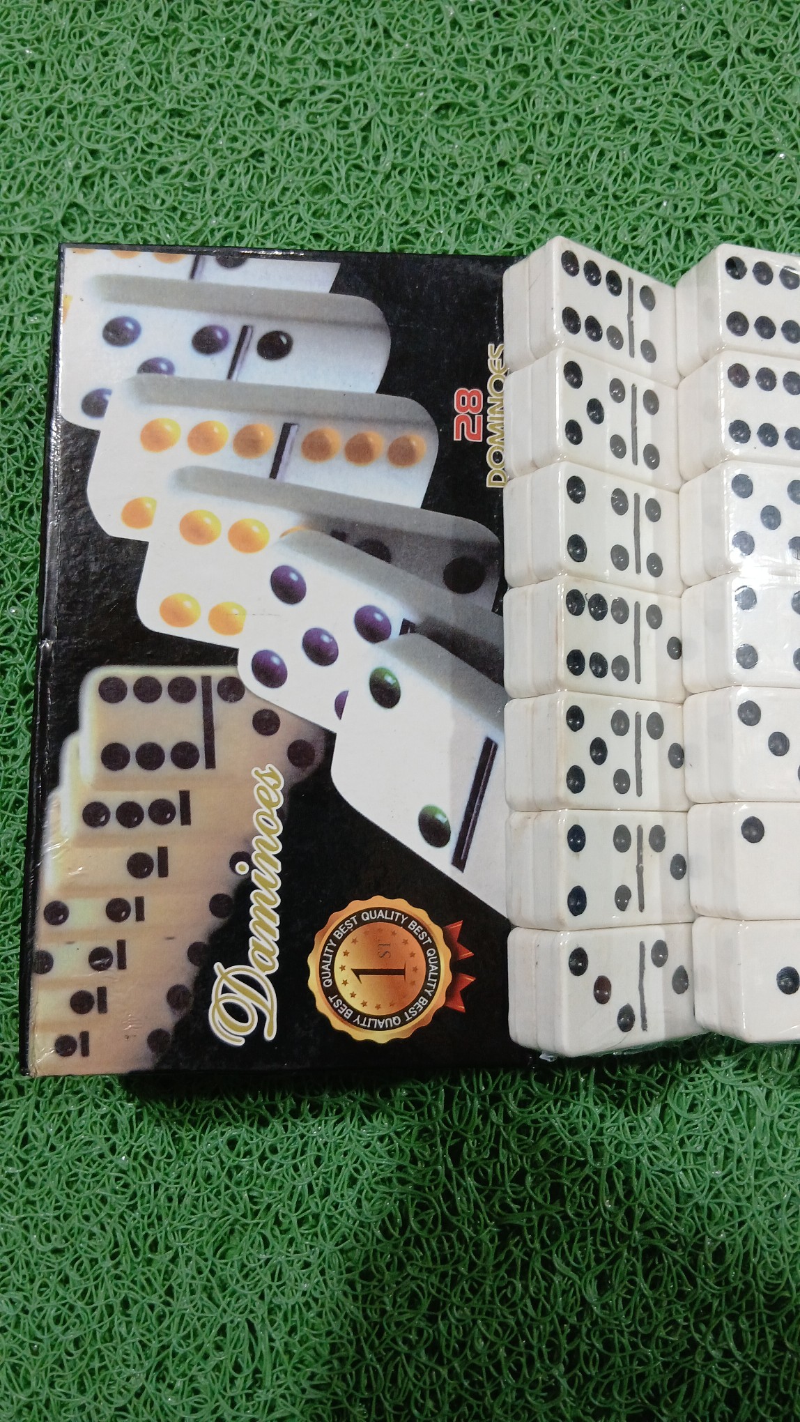 DOMINOES_img_4
